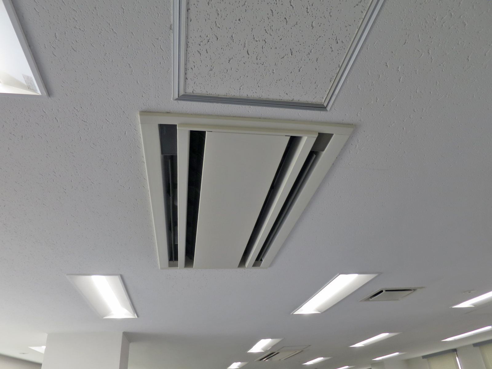 空調