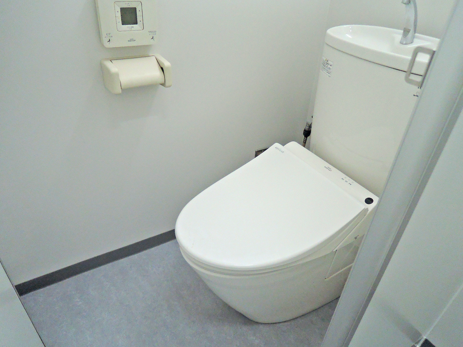 トイレ個室