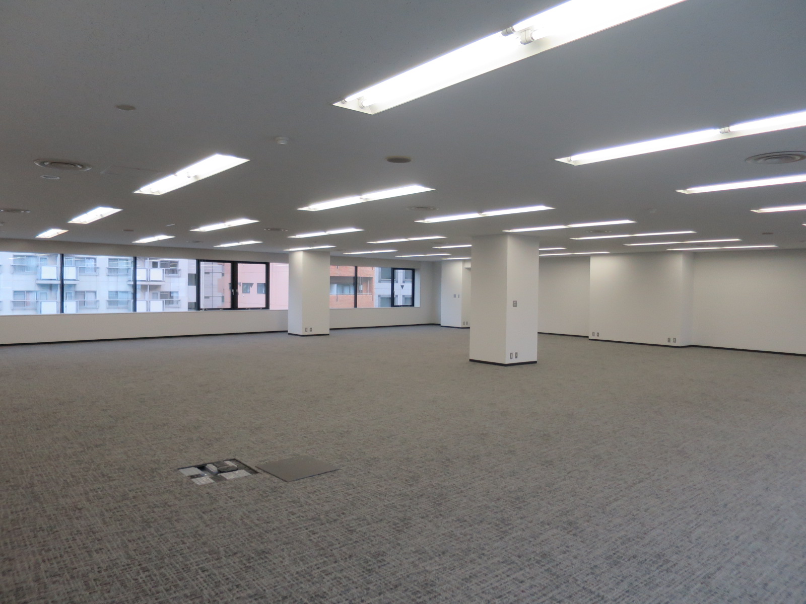 オフィス室内参考画像（6階・約109坪）