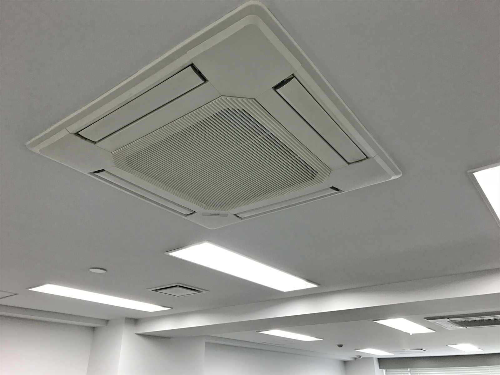 空調機器