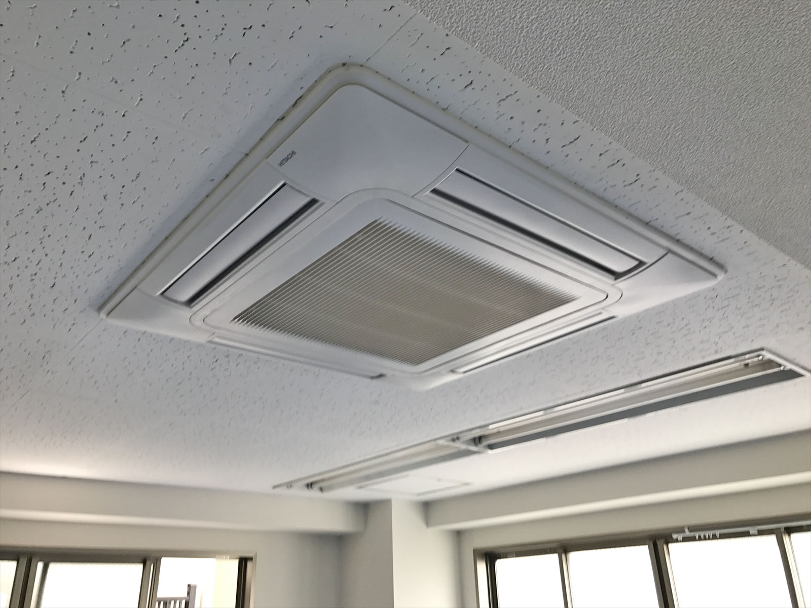 空調機器