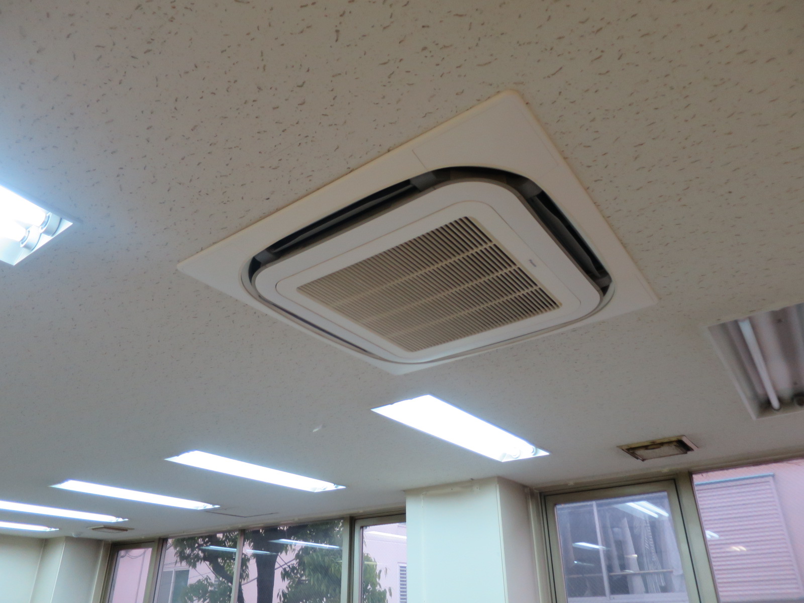 空調機器