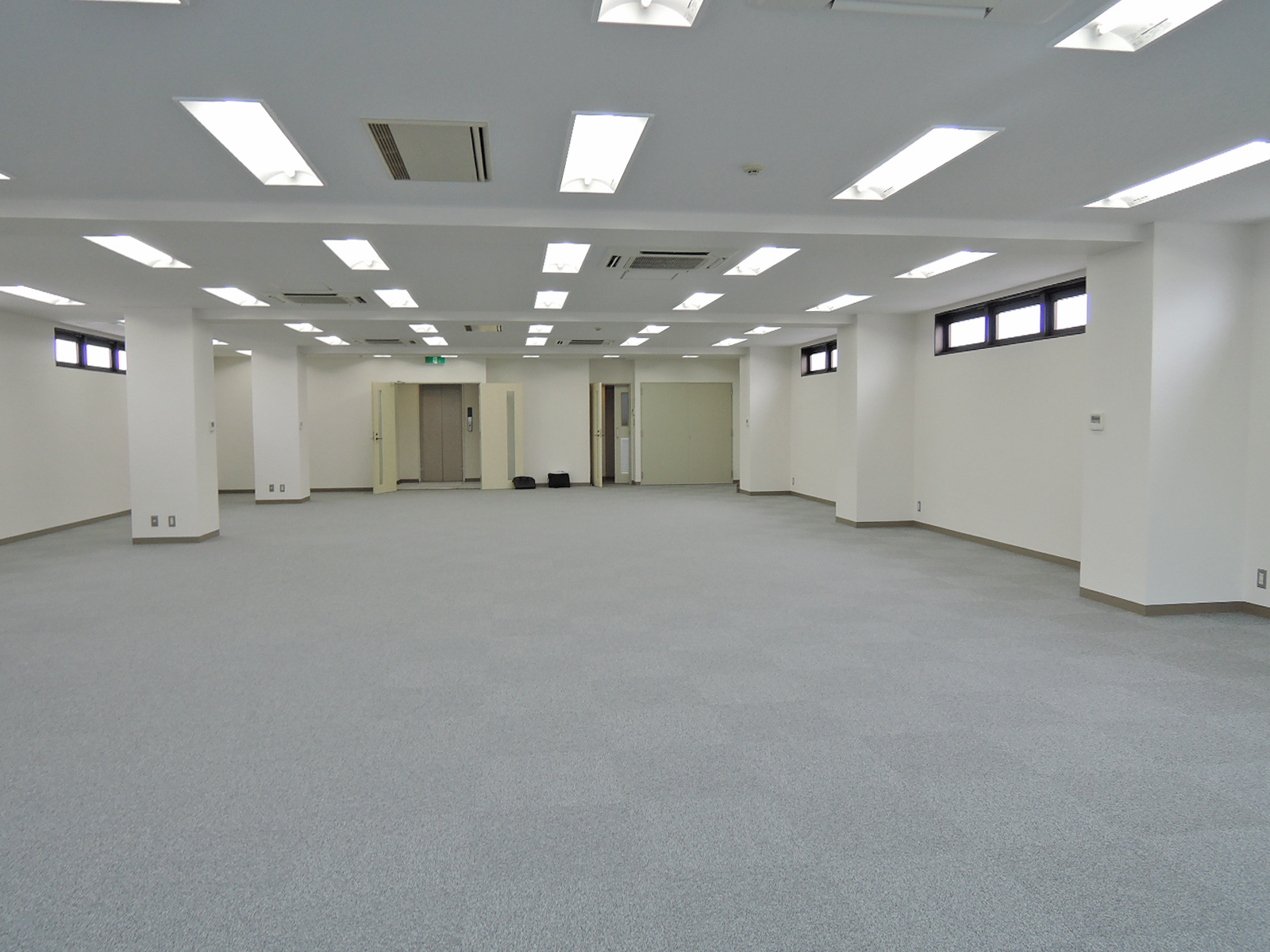 貸室別角度からの様子