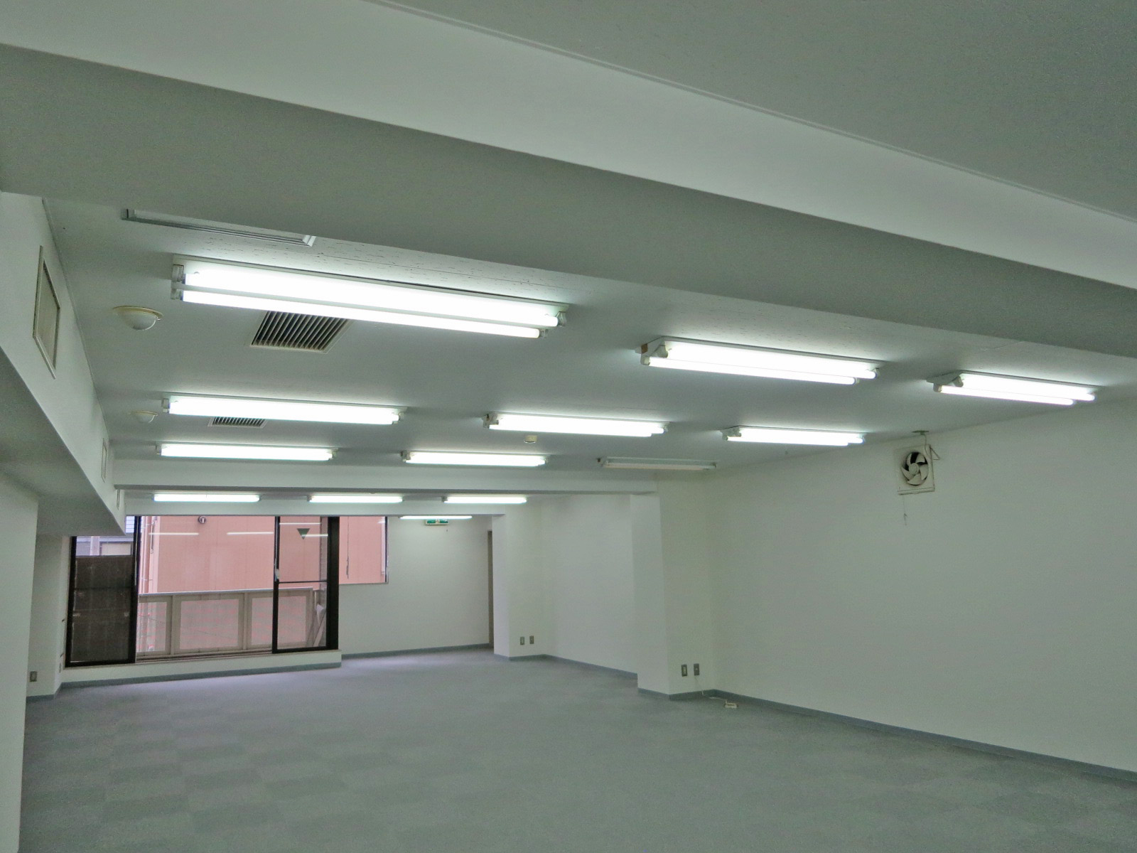 貸室別角度からの様子