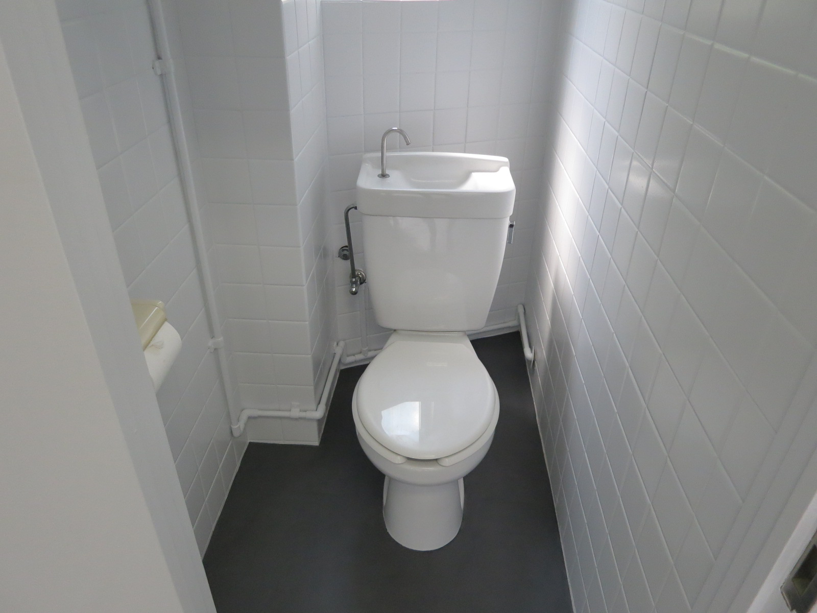 トイレ個室