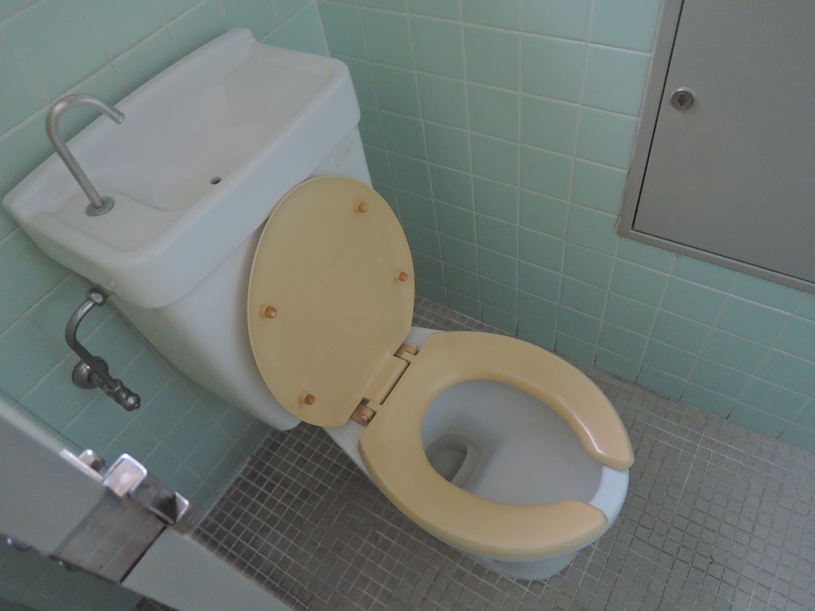 トイレ個室