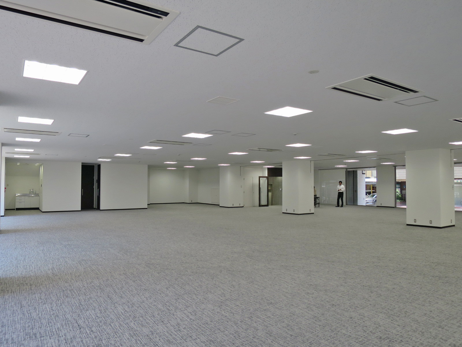 天井高のある室内