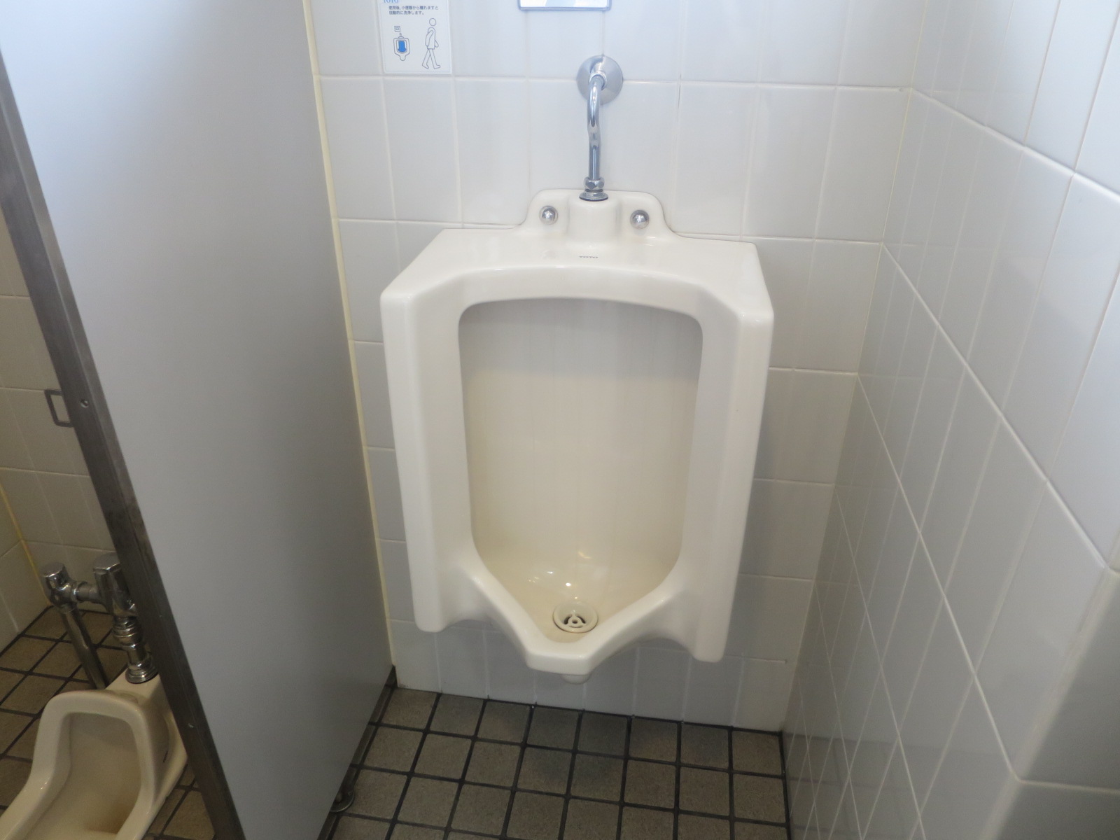 男性用トイレ