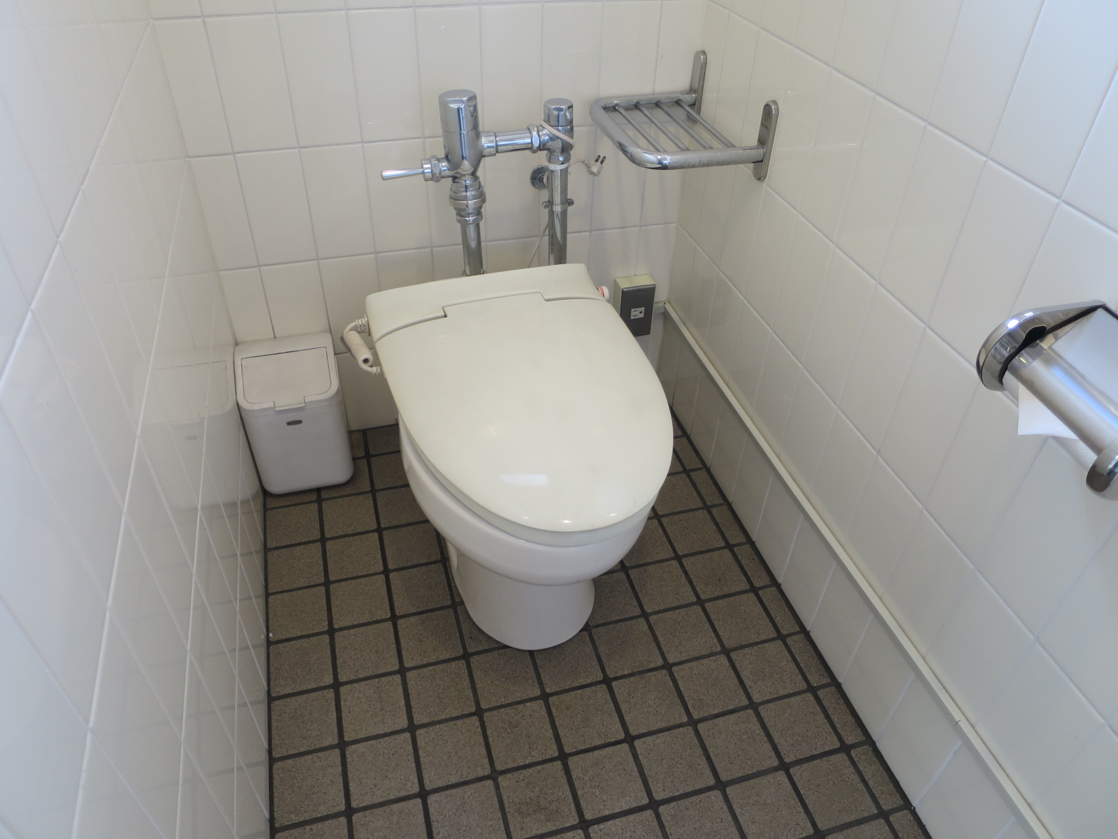 トイレ個室
