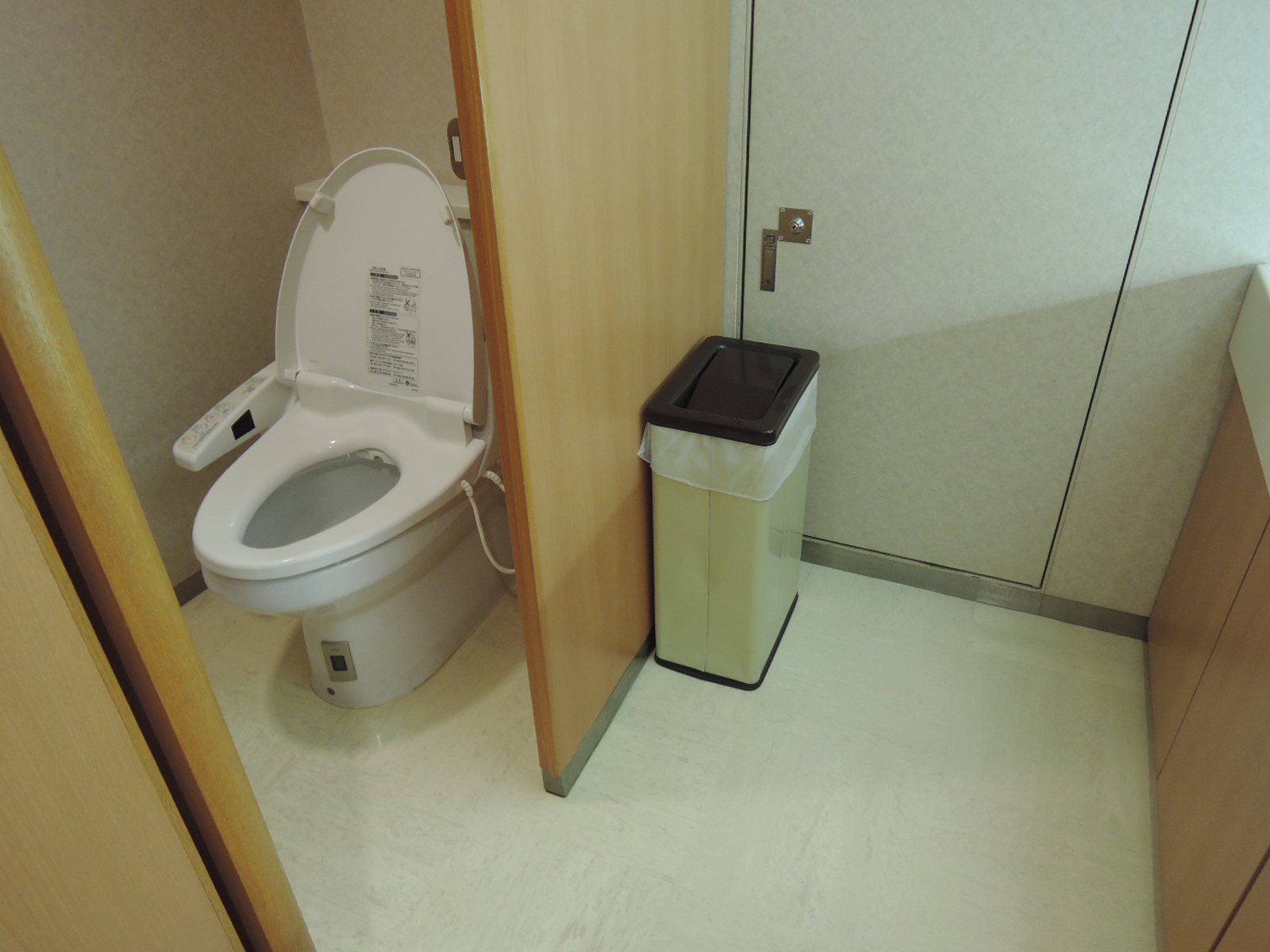 個室トイレ
