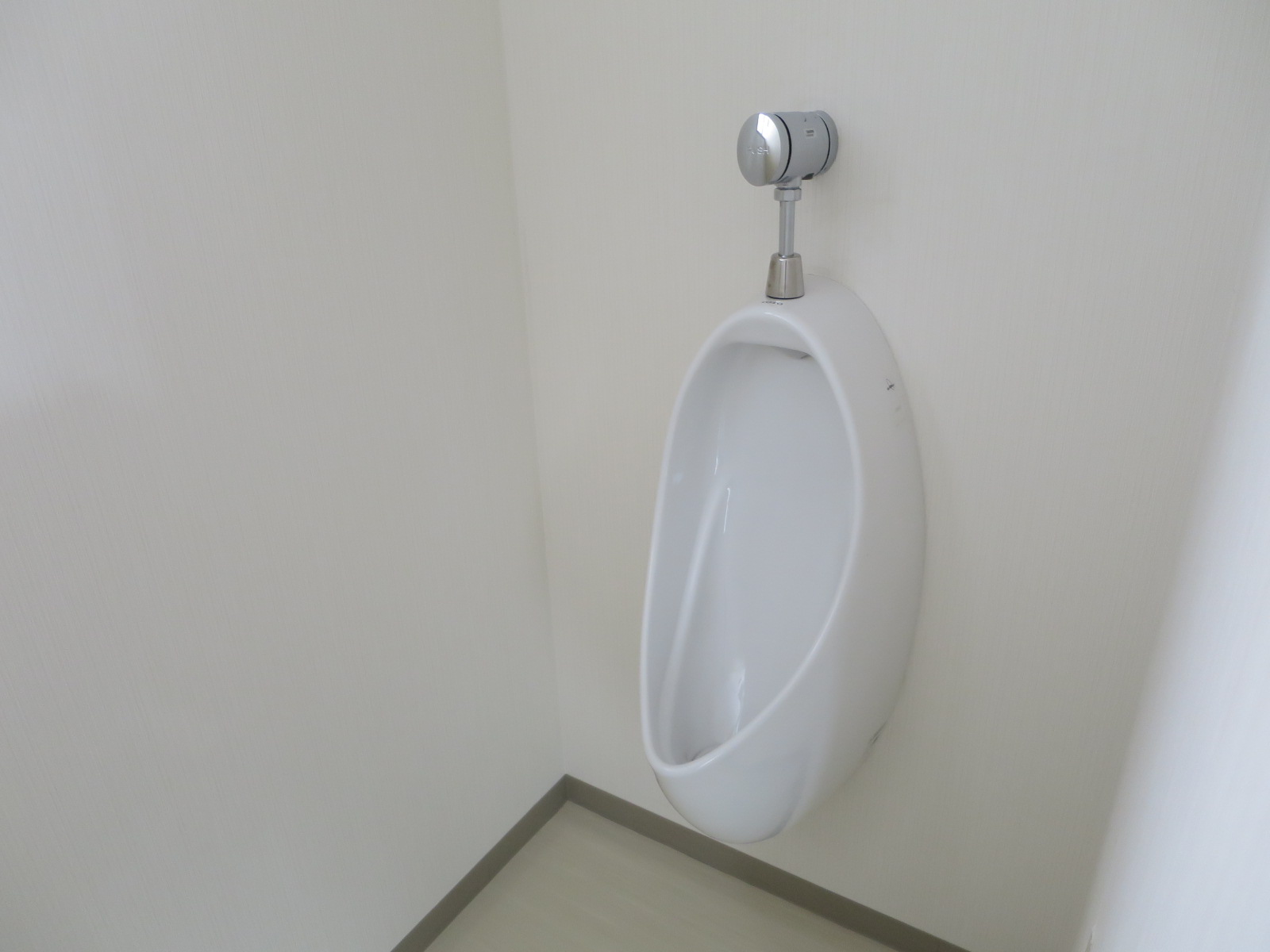男性用トイレ