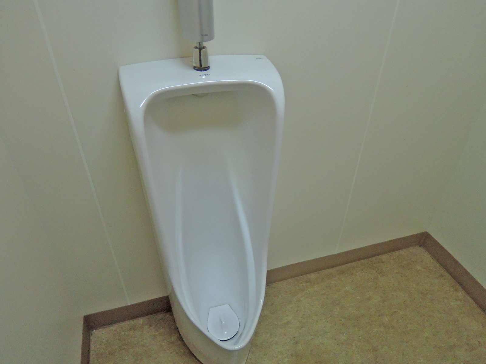男性用トイレ