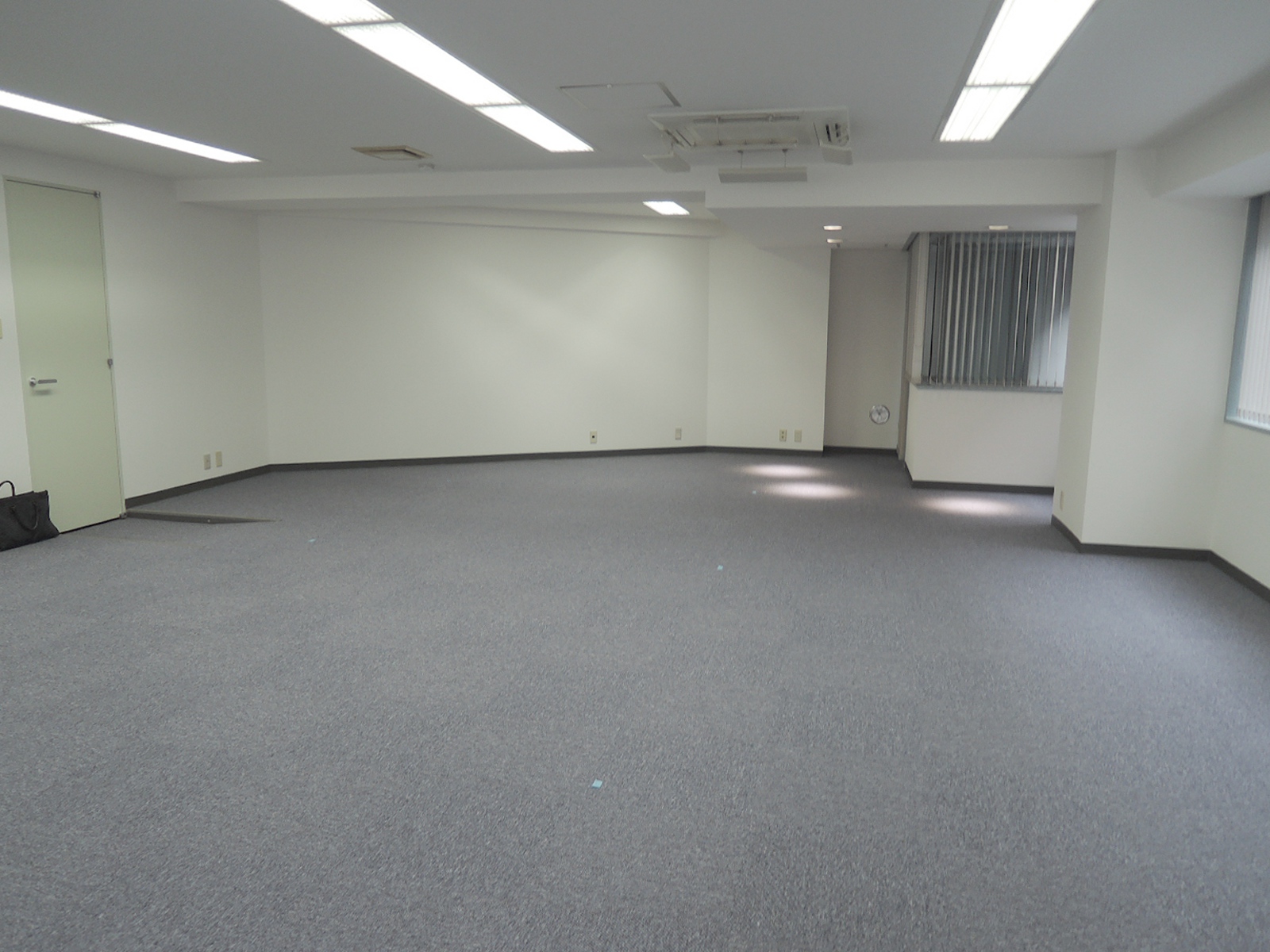 貸室別角度からの様子