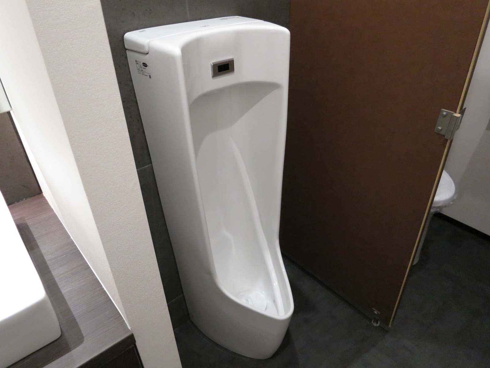 男性用トイレ