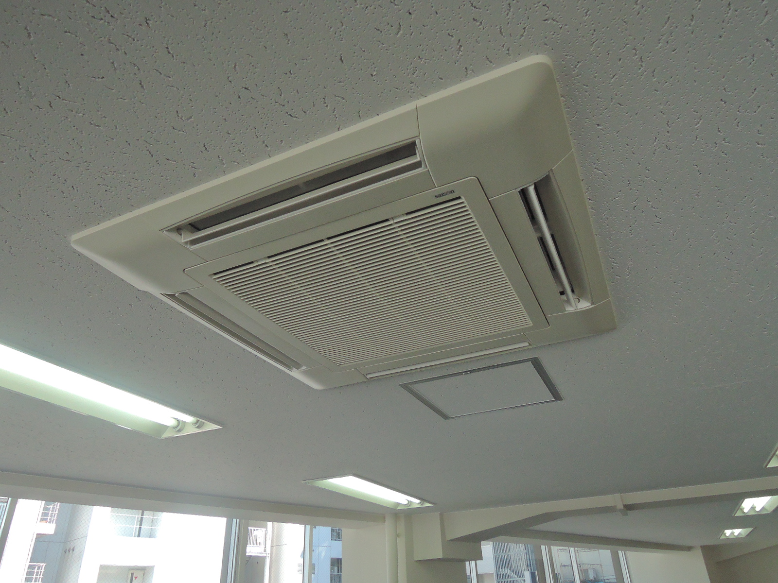 空調