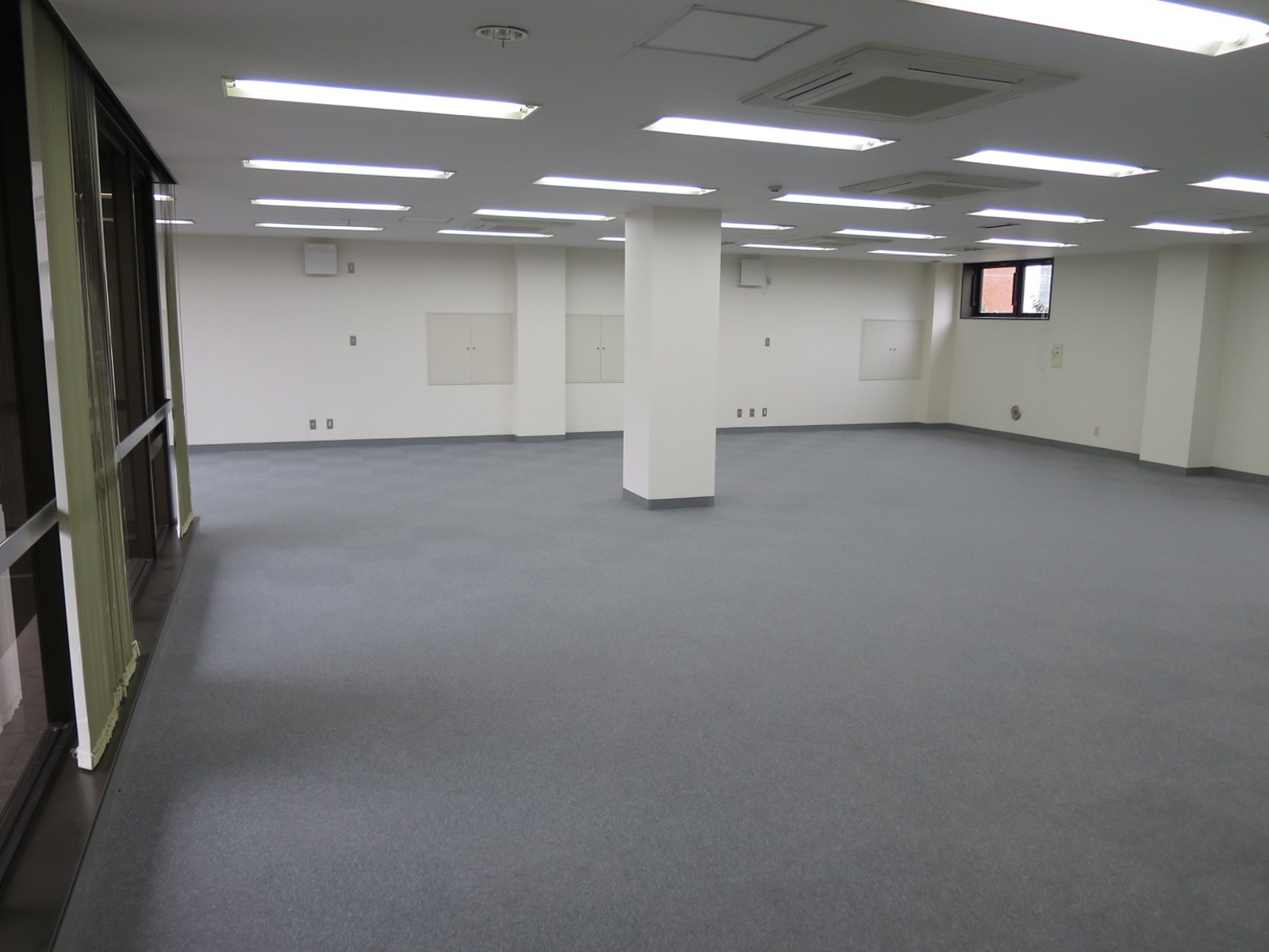 オフィス室内参考画像(※2階)