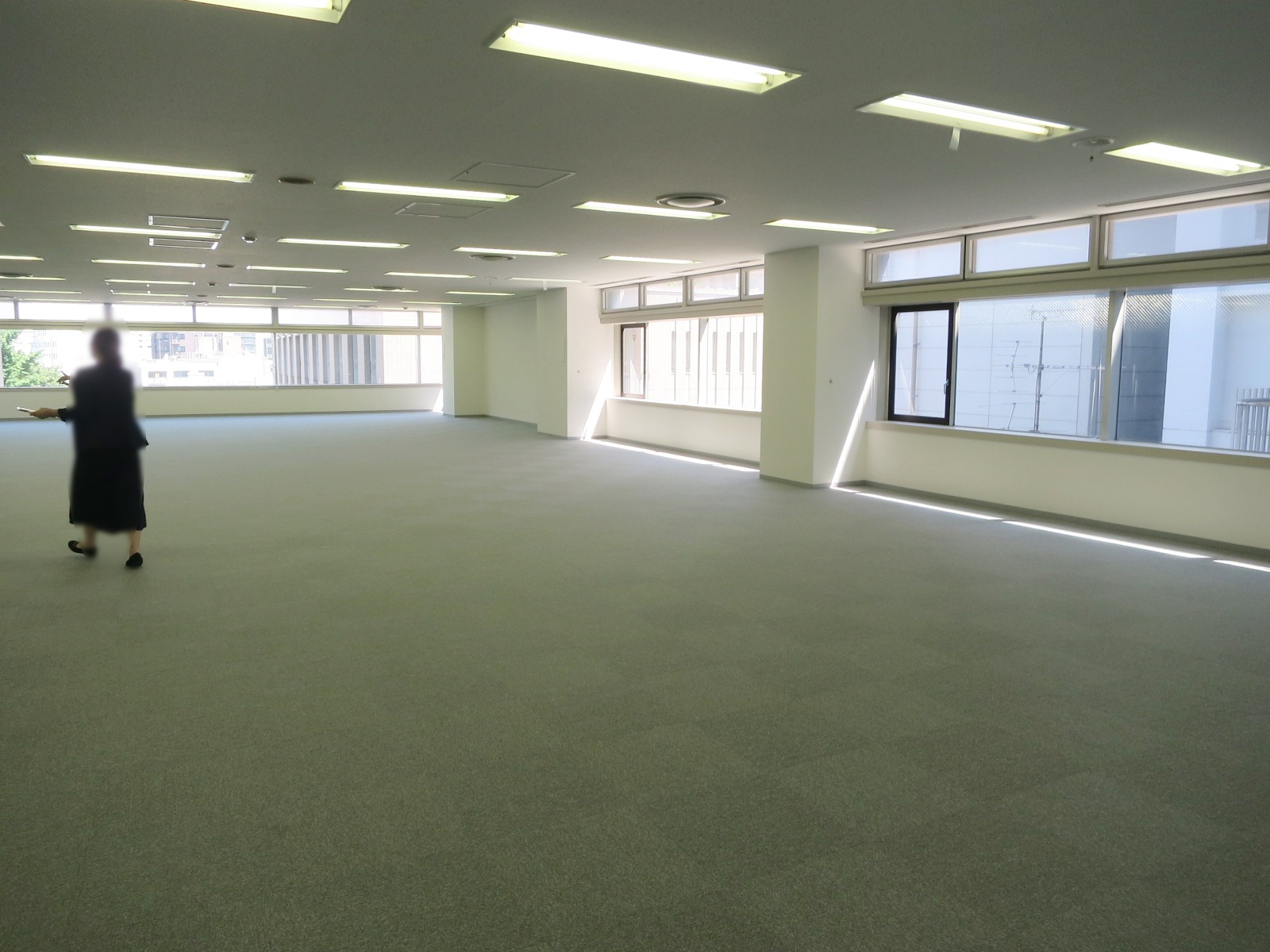 オフィス室内参考画像(6階)
