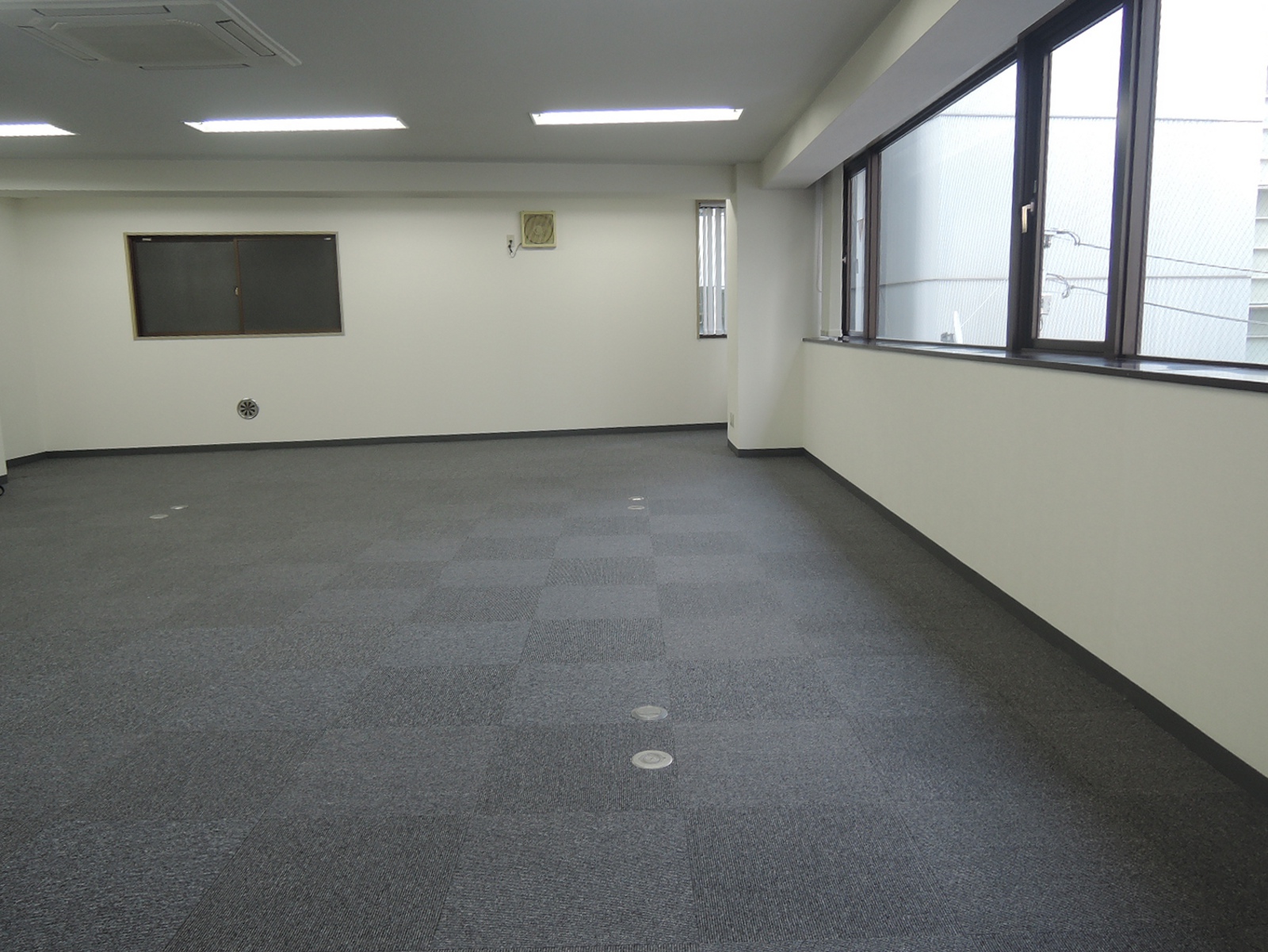 貸室別角度からの様子