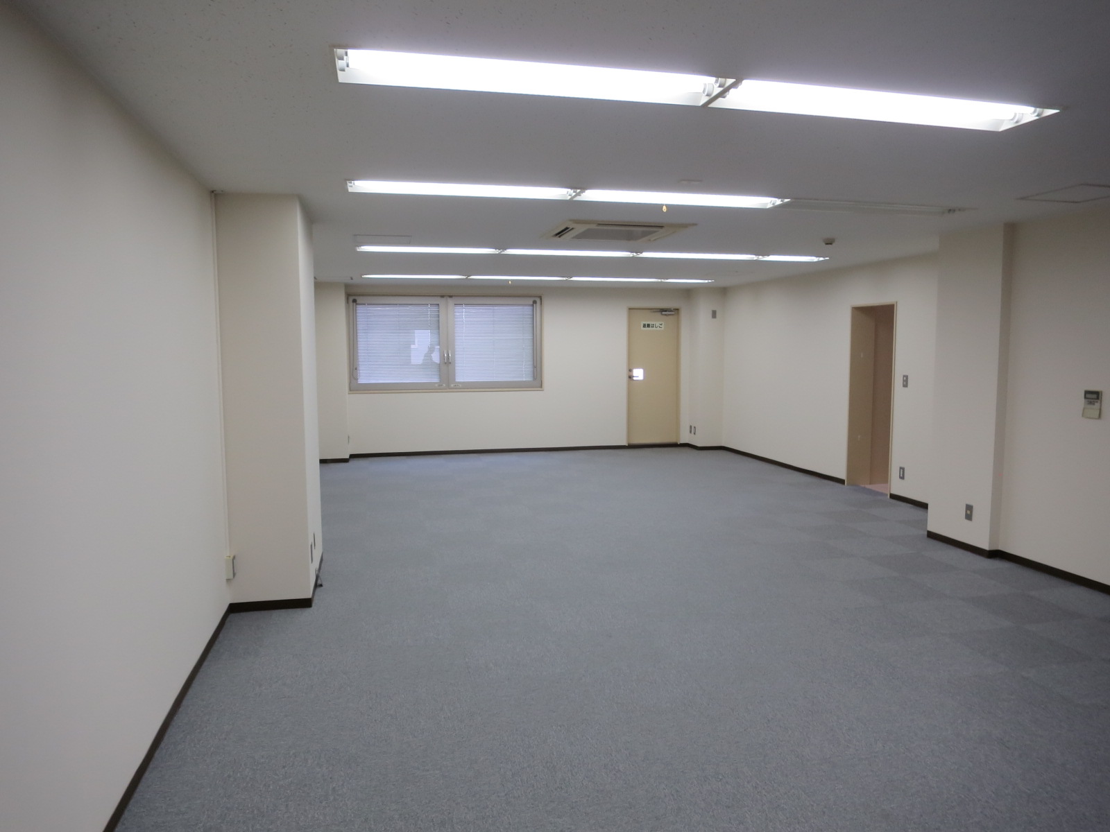 オフィス室内参考画像(※4階)