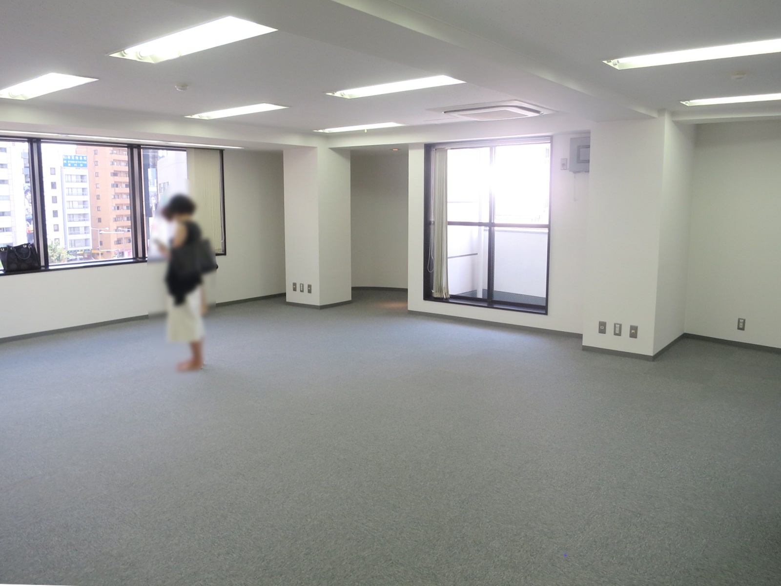オフィス室内参考画像(5階)