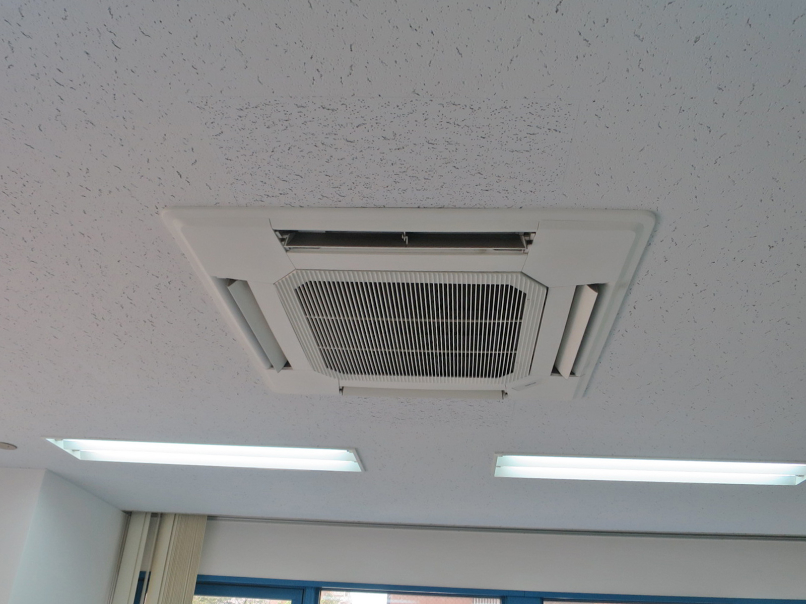 空調