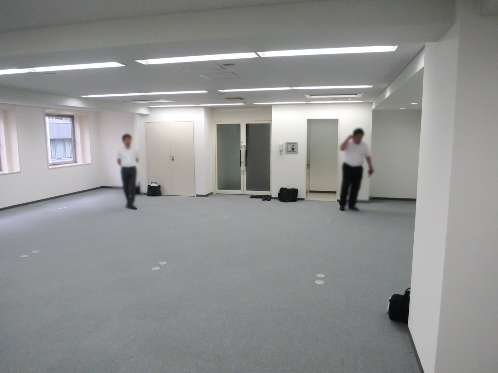 オフィス室内参考画像(4階)