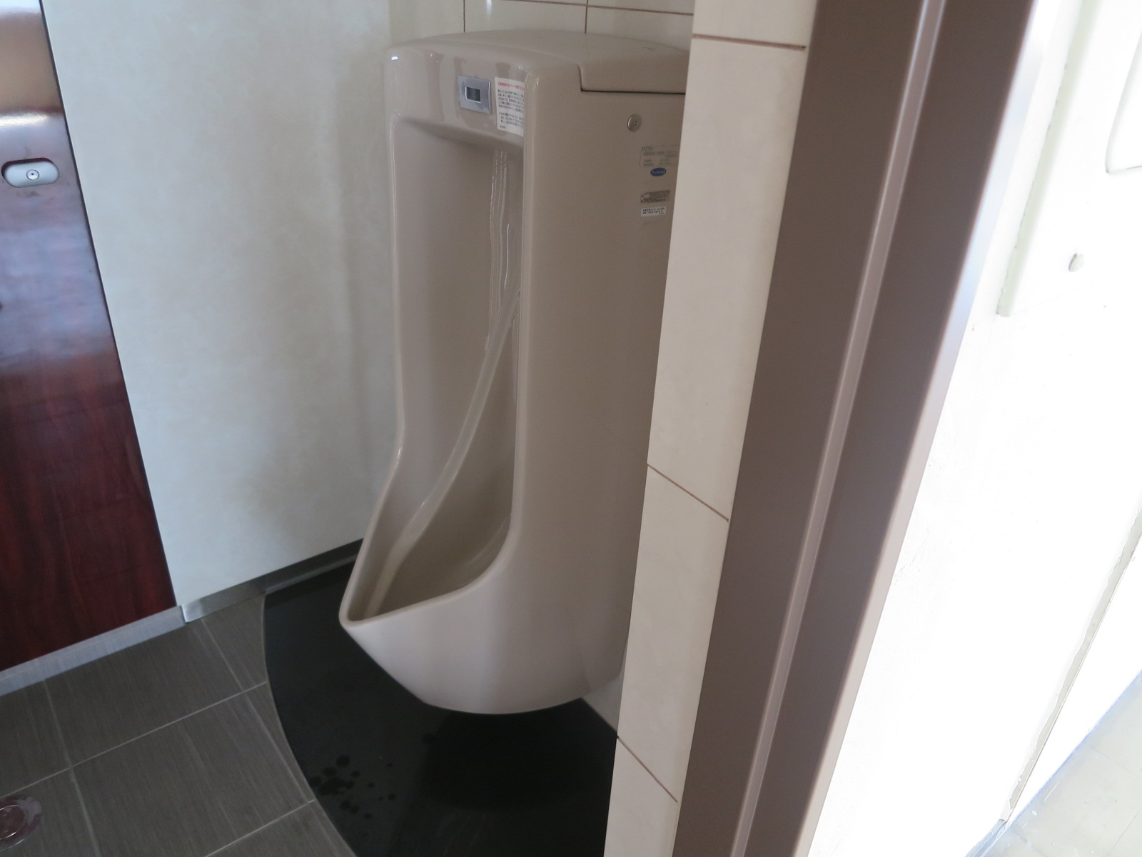 男性用トイレ