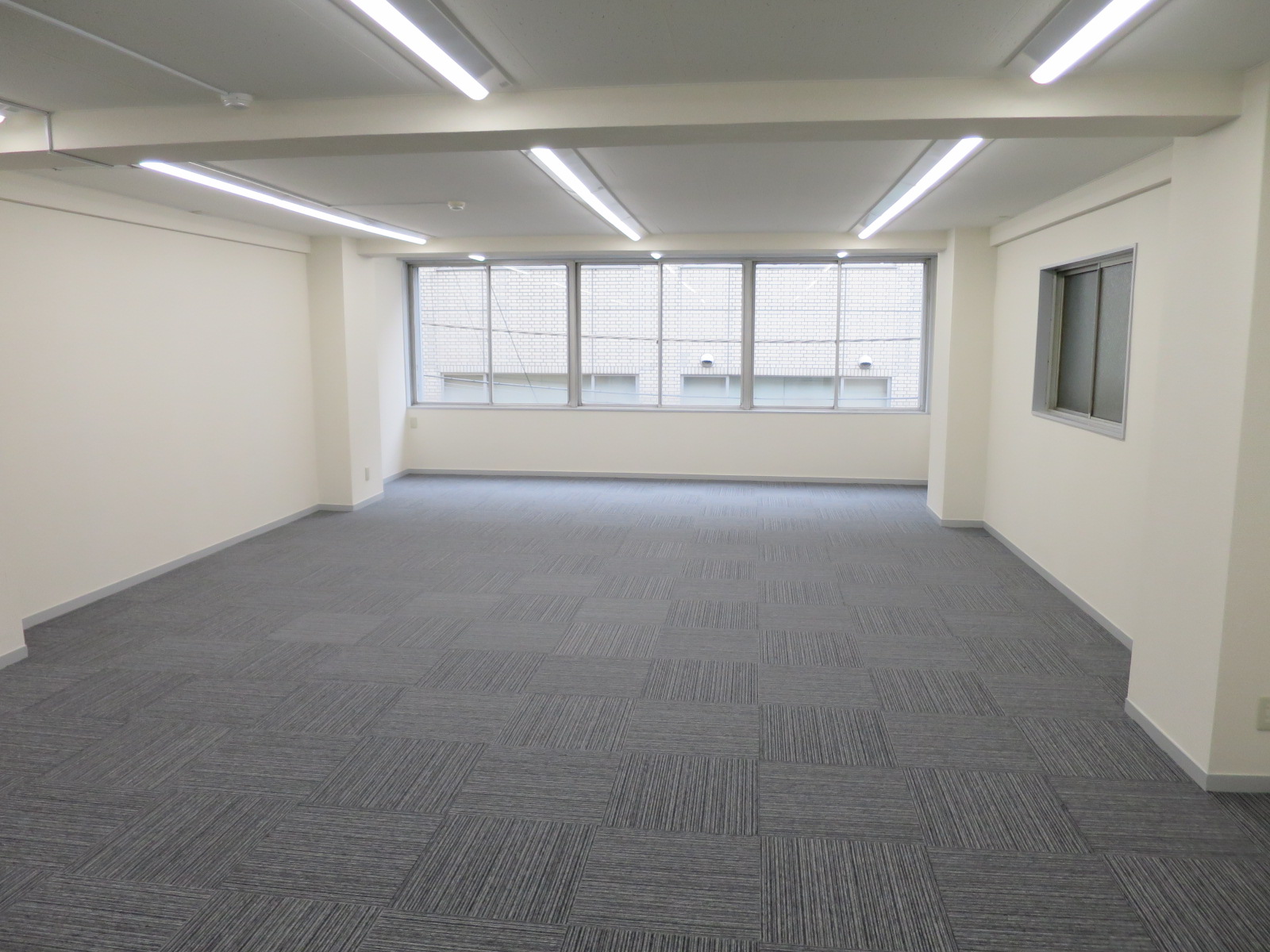 オフィス室内参考画像(※3階)