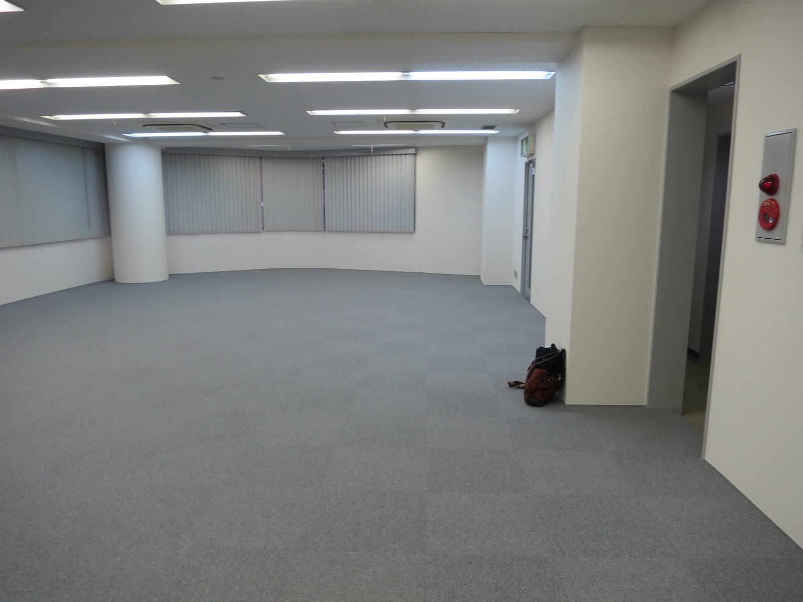 オフィス室内参考画像(※6階)