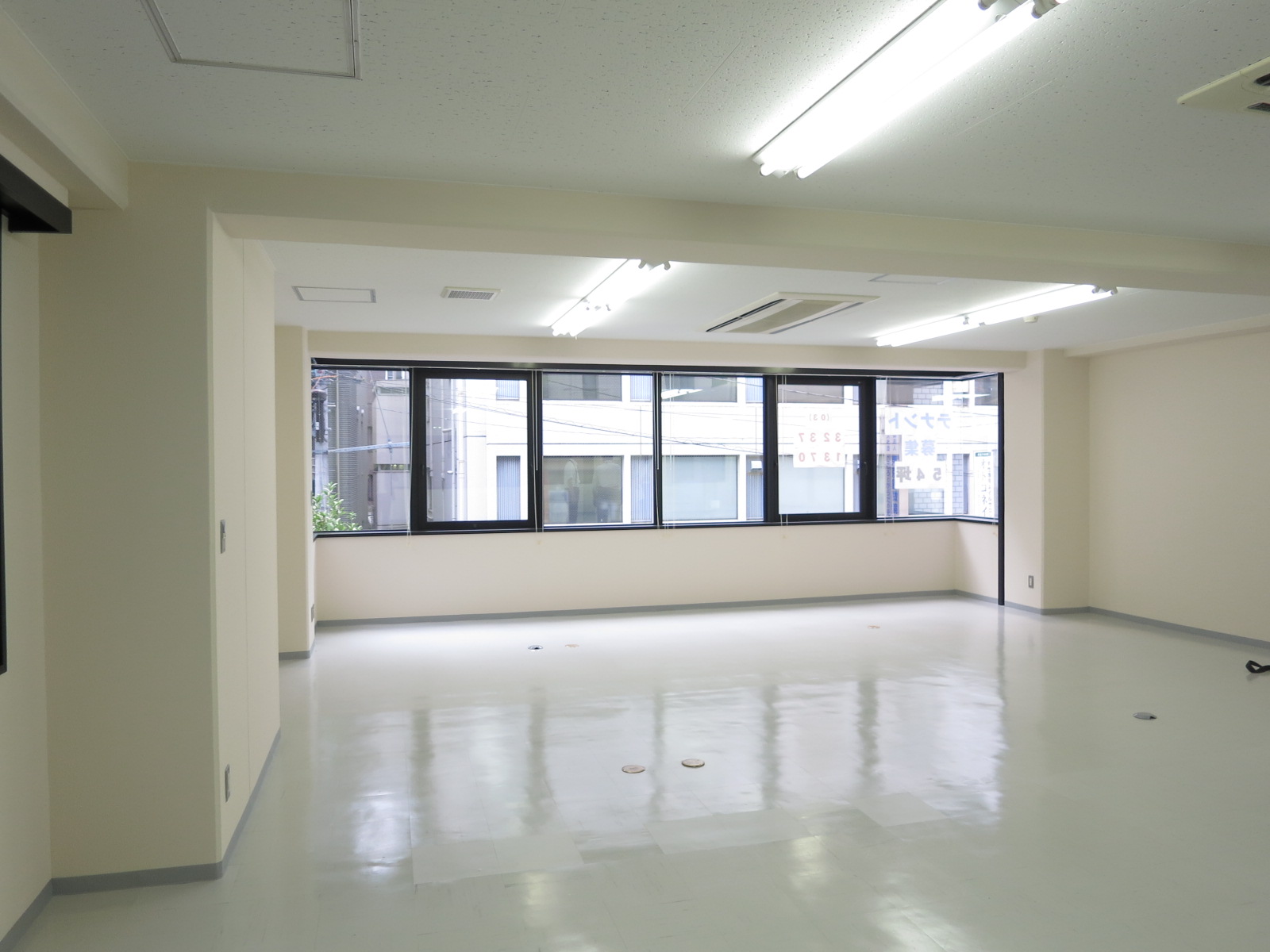 オフィス室内参考画像(※2階)
