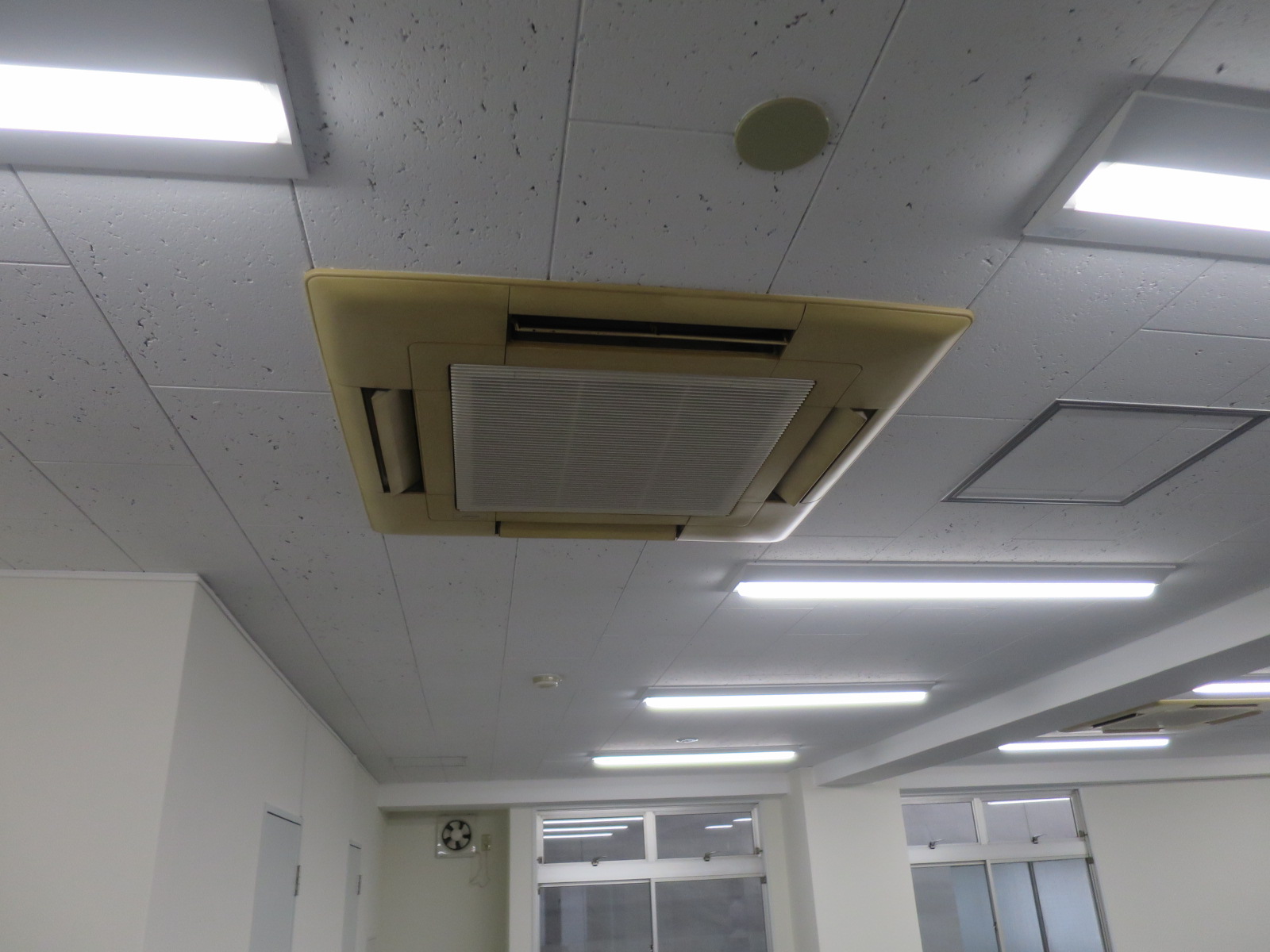 空調