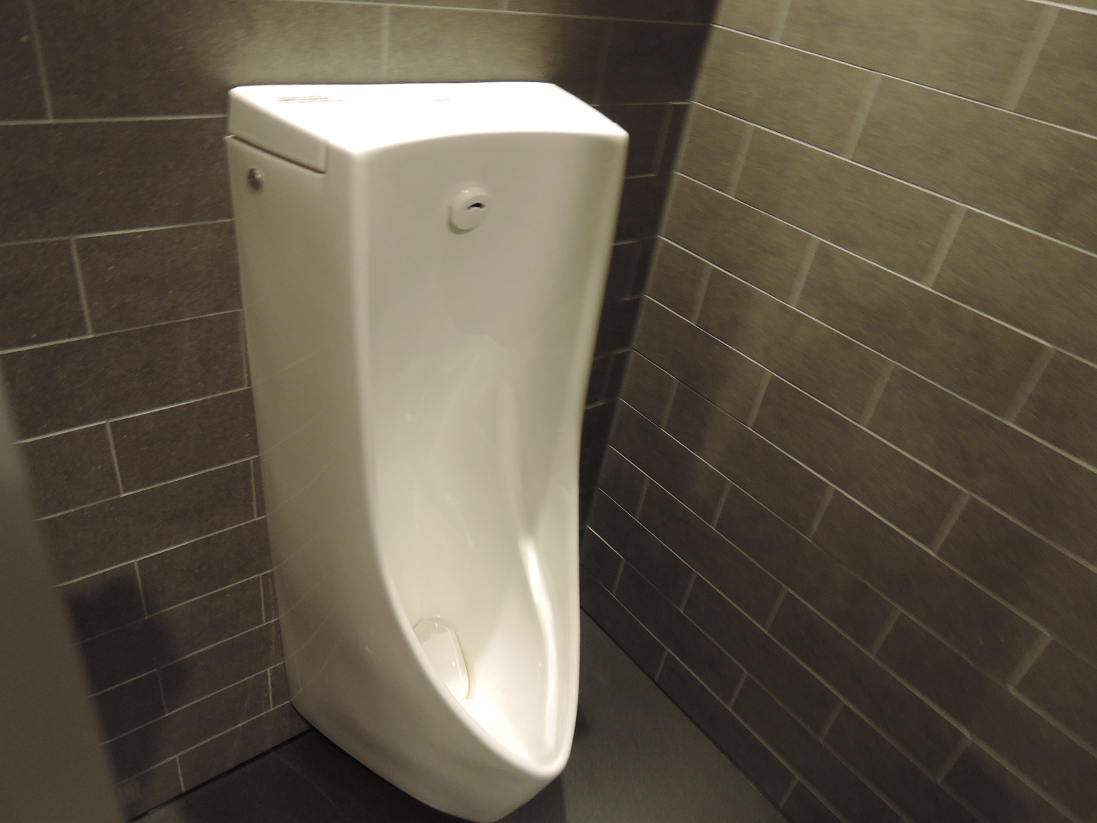 男性用トイレ