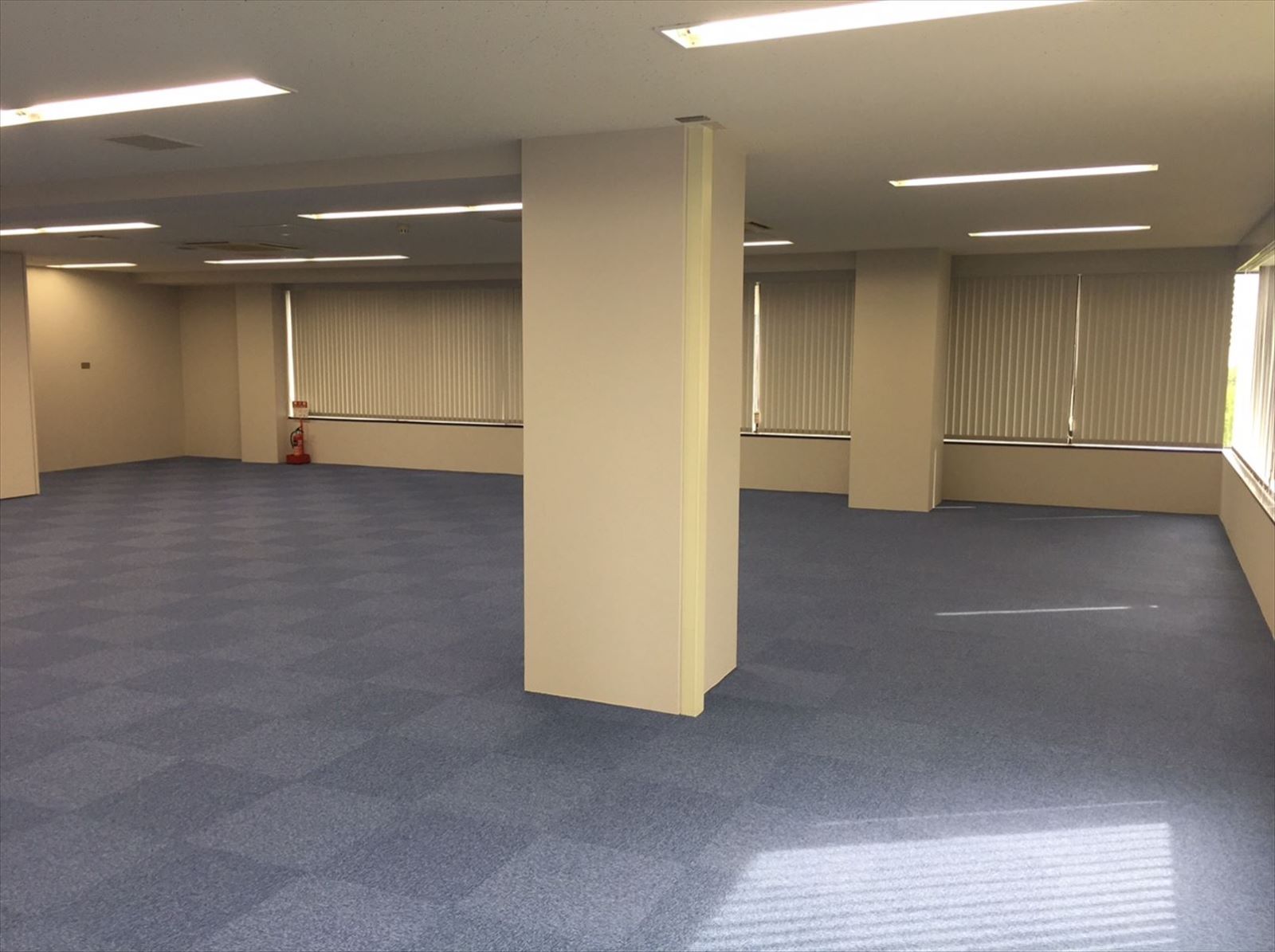 一部柱あり