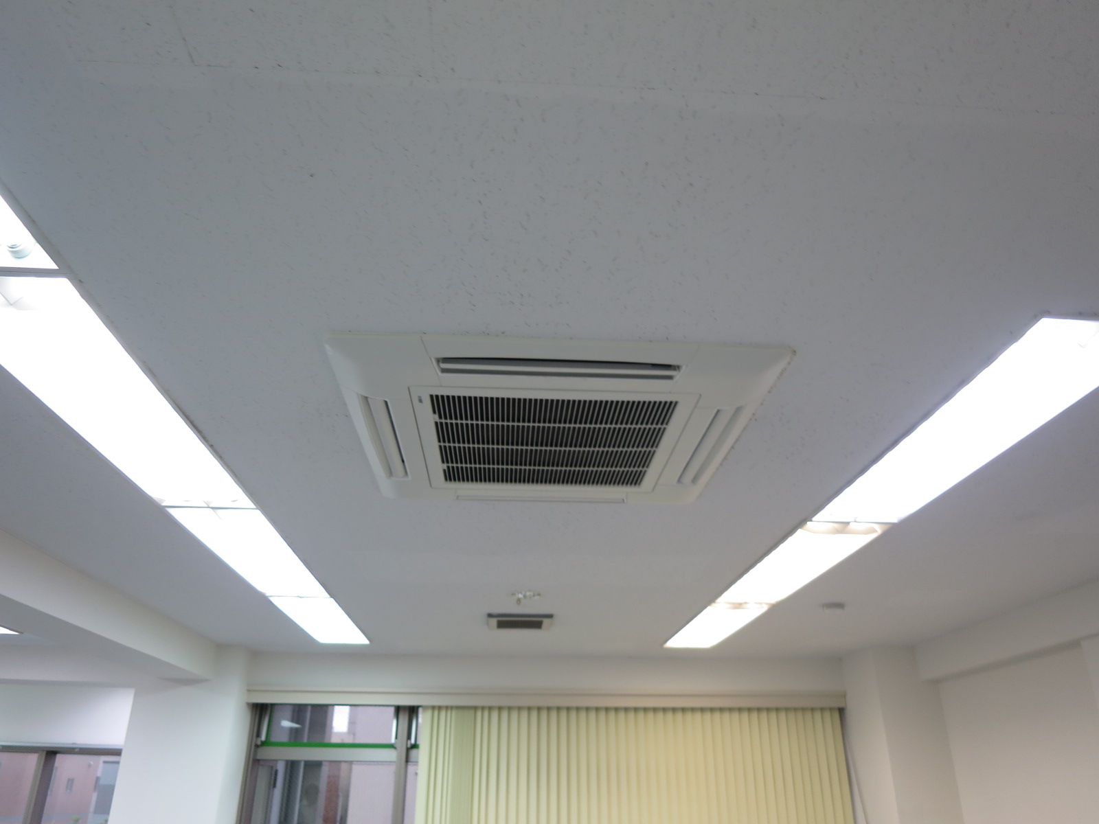 空調機器