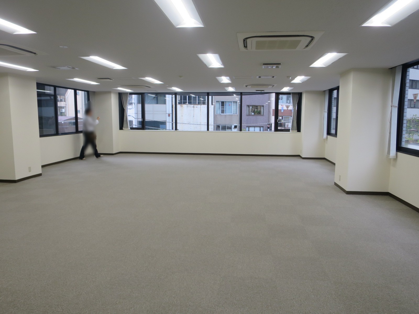 オフィス室内参考画像(※3階)