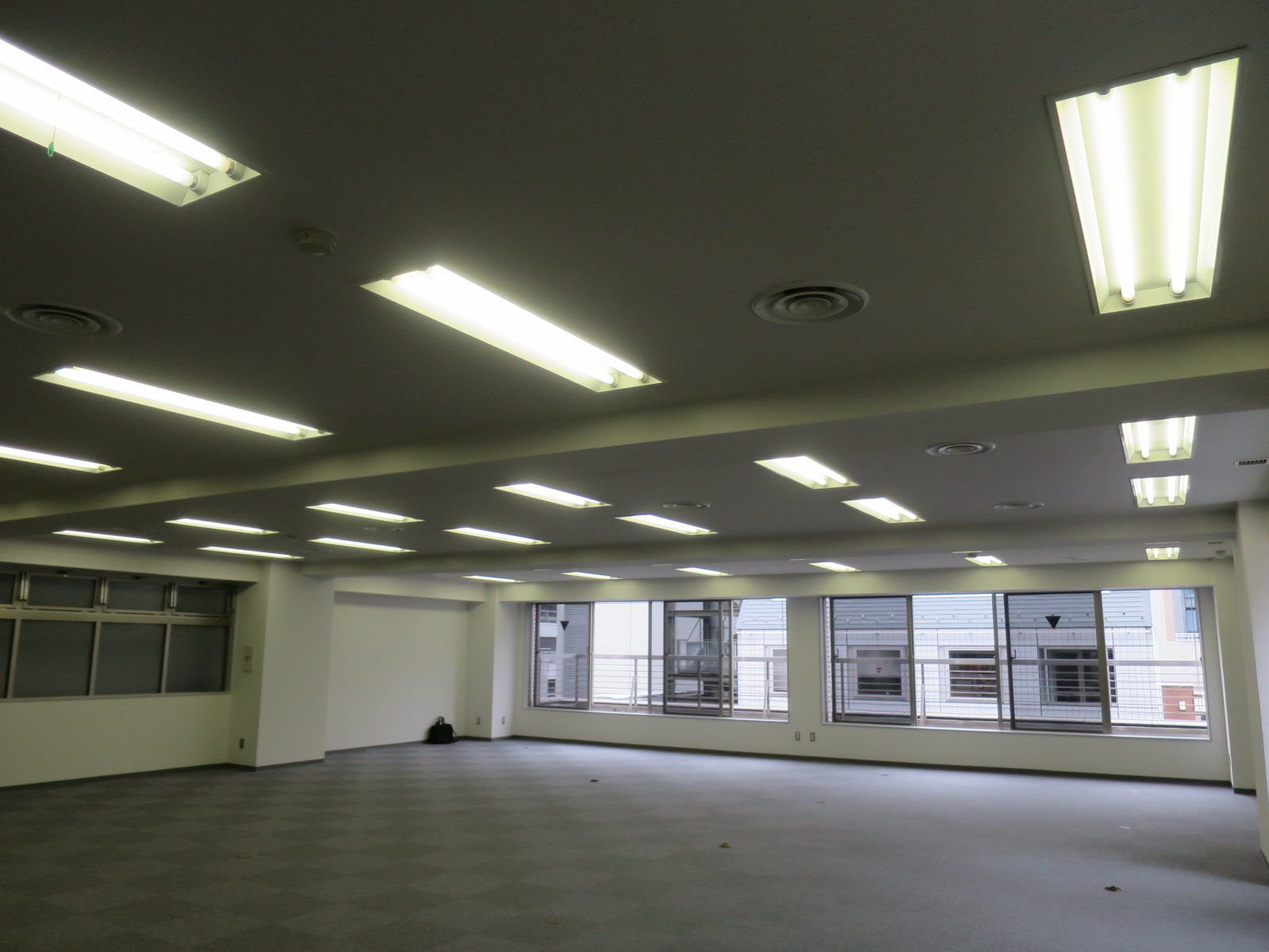 貸室別角度からの様子