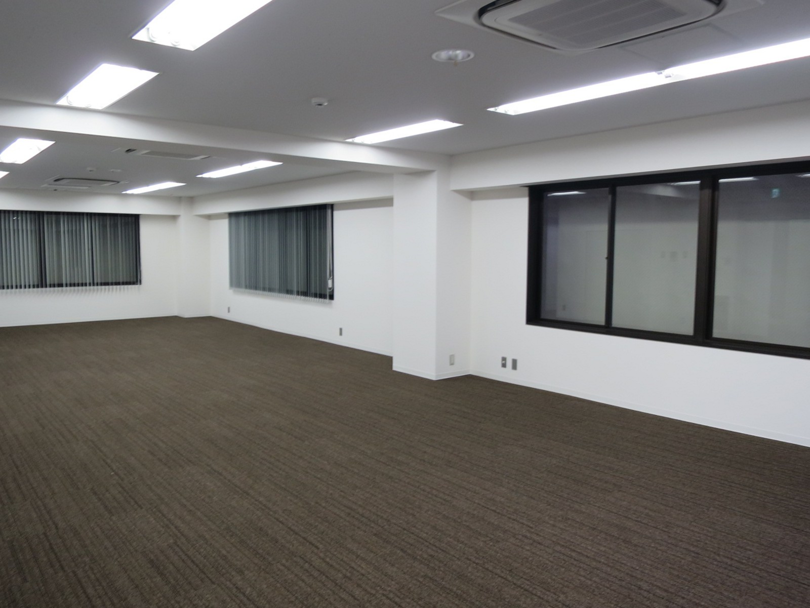 貸室別角度からの様子