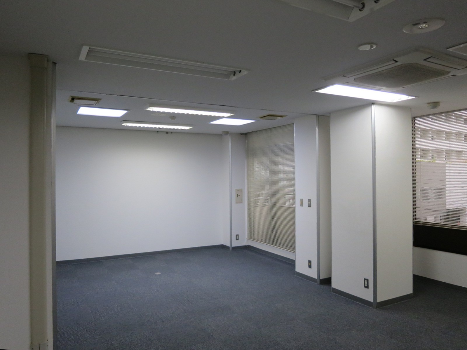 オフィス室内参考画像(3階約16坪)