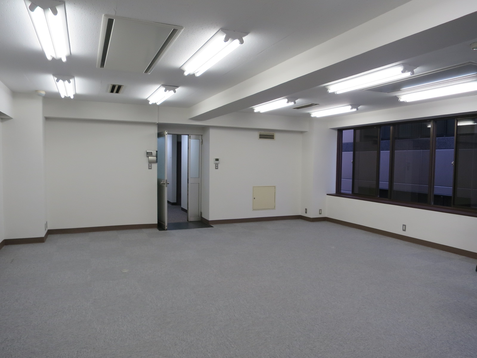 貸室別角度からの様子