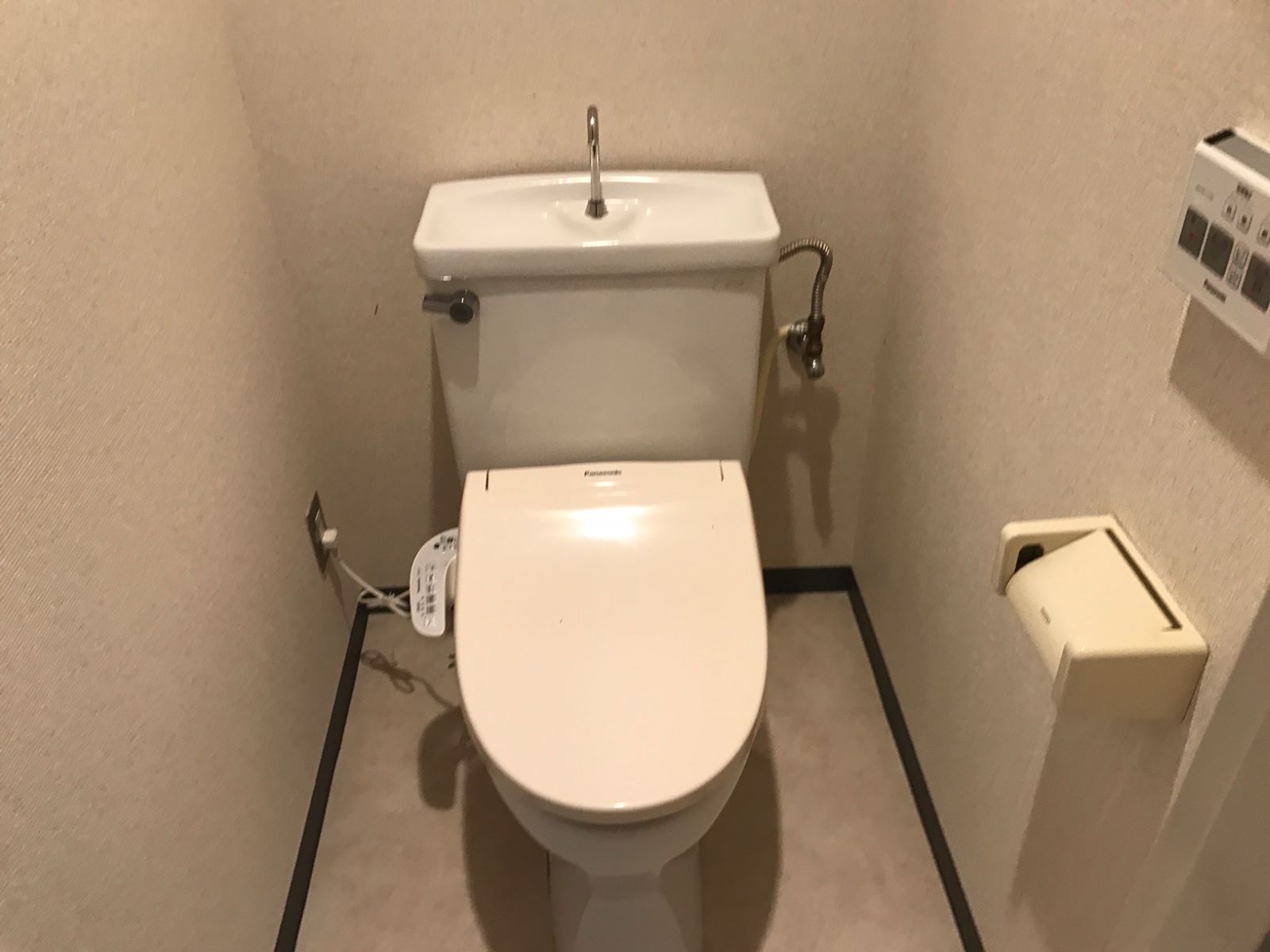 トイレ個室