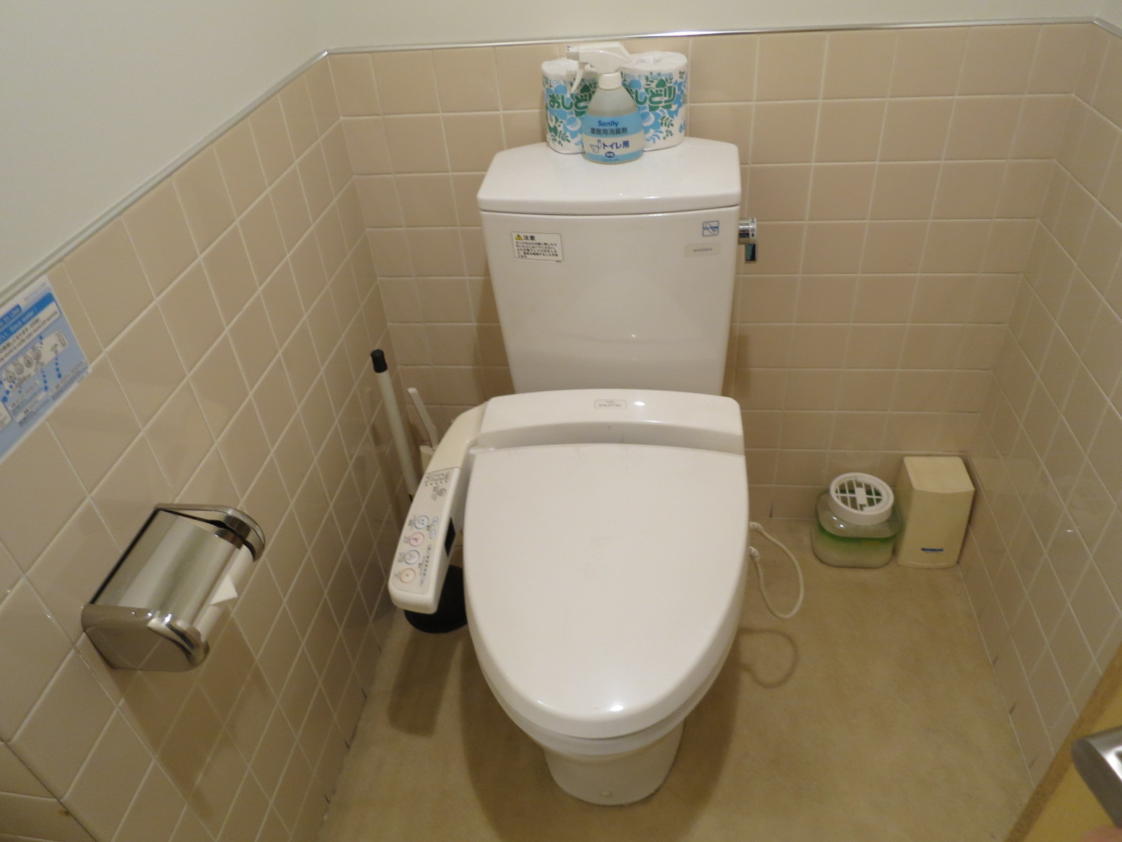 トイレ個室