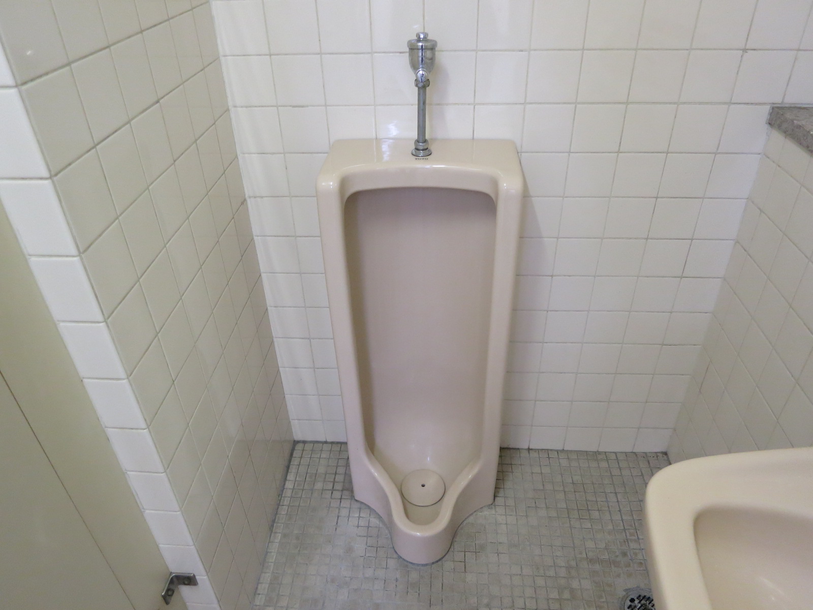 男性用トイレ
