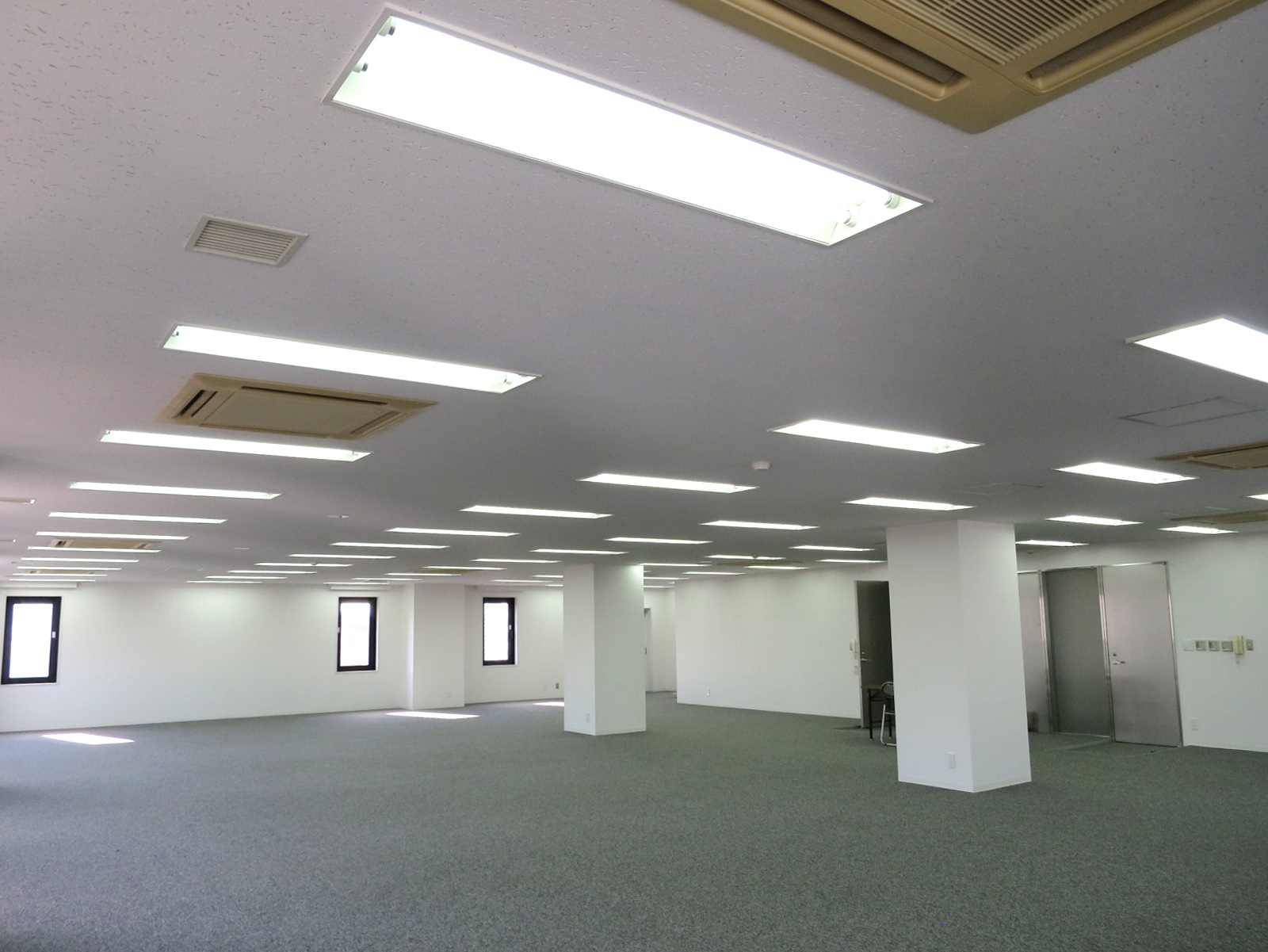 貸室別角度からの様子