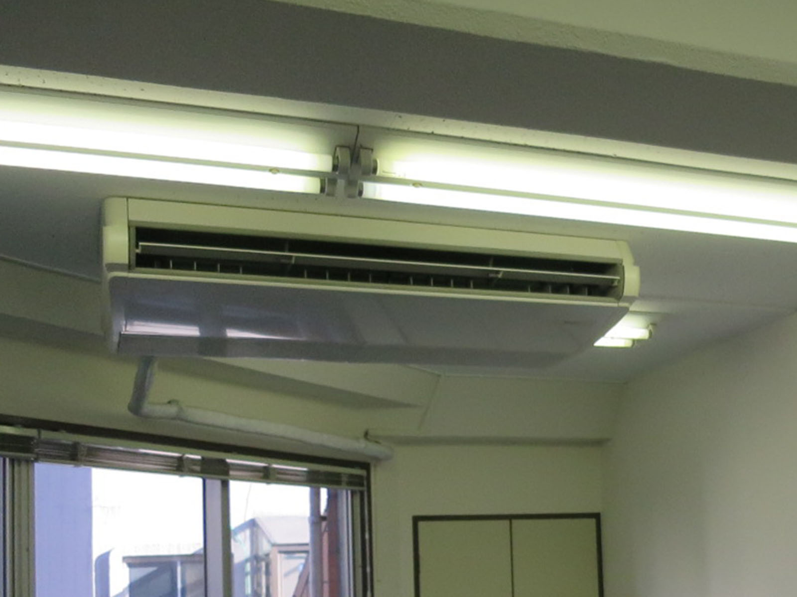 空調機器
