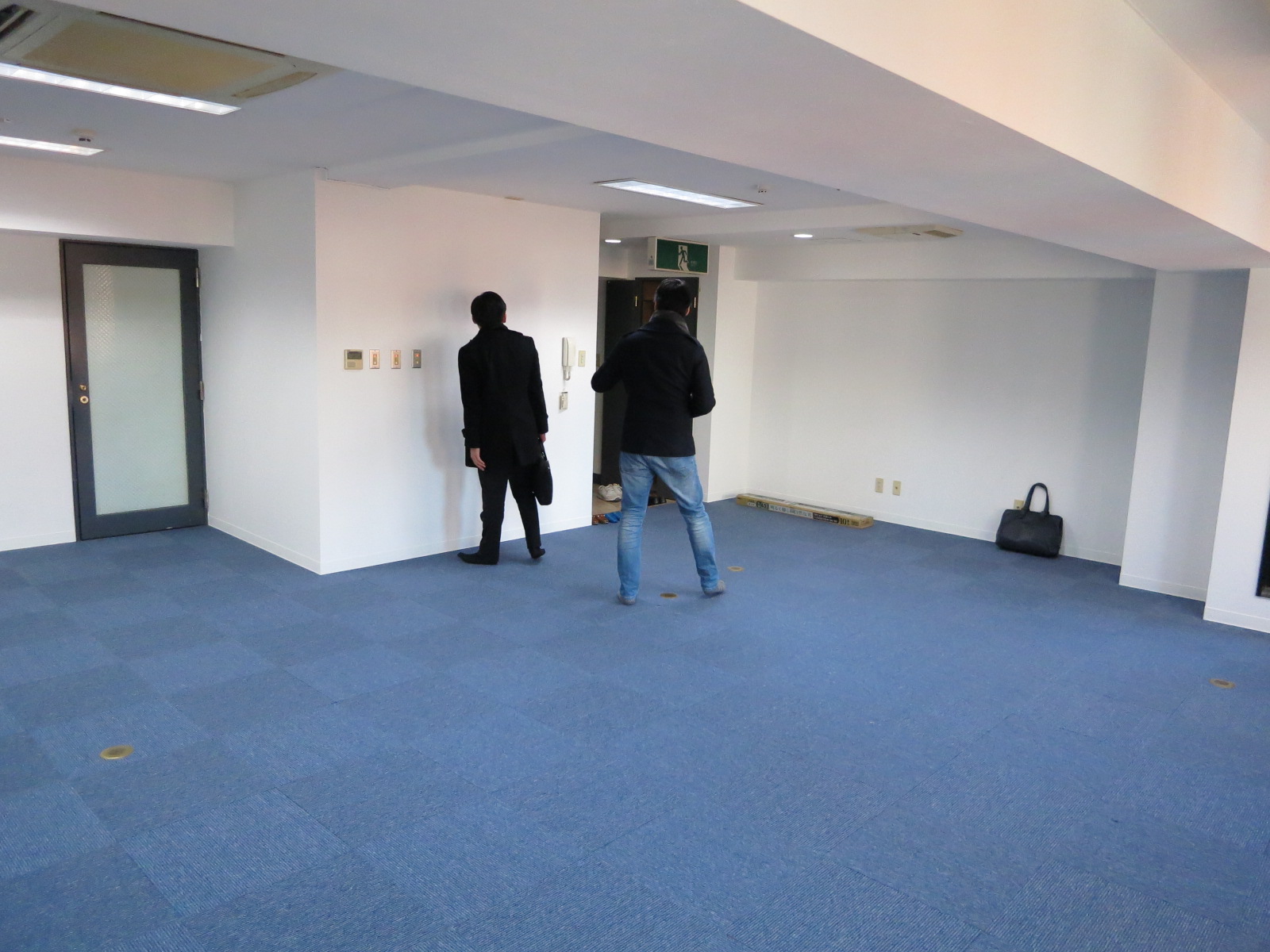 一部梁あり