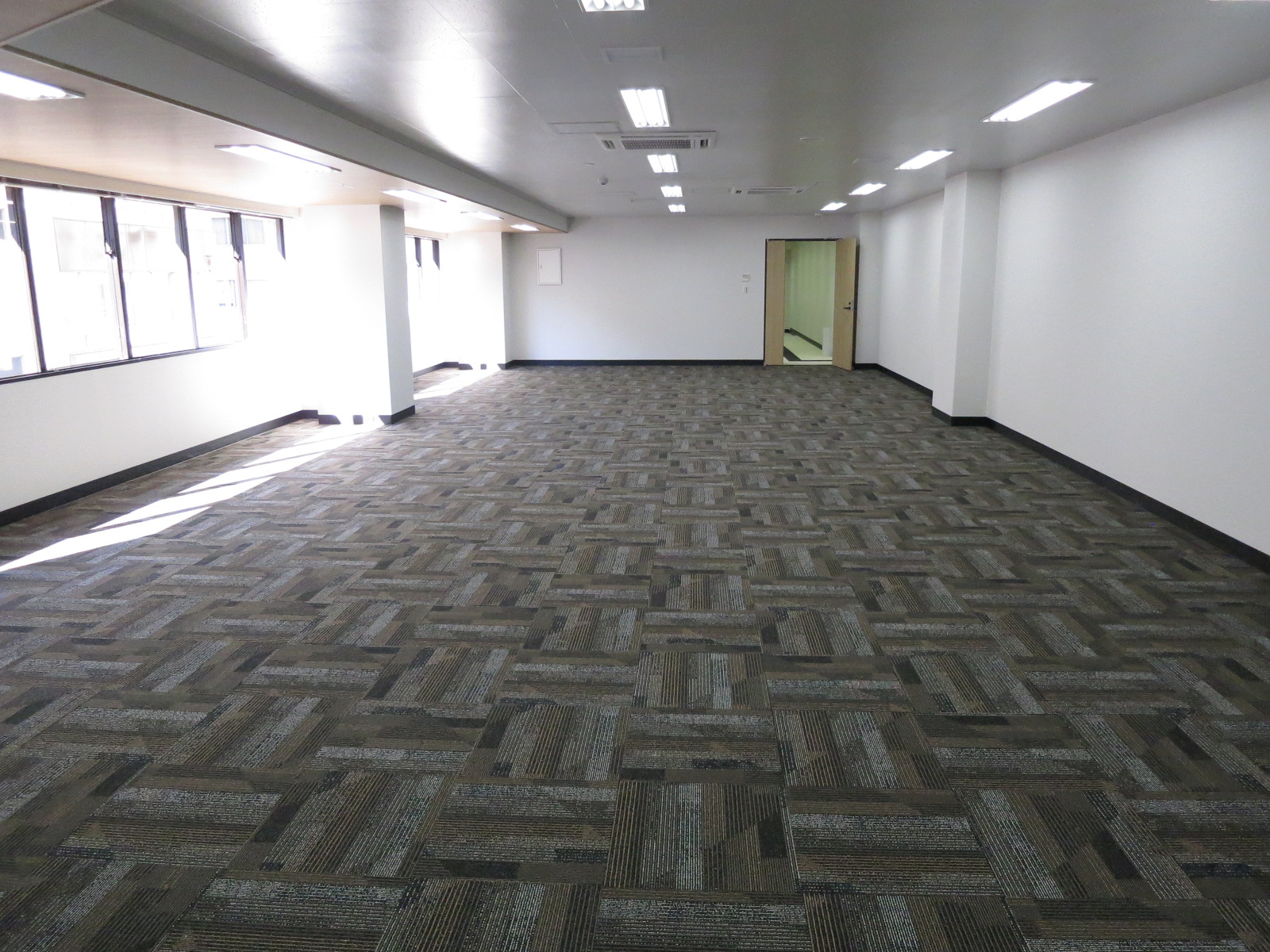 オフィス室内参考画像（3階38.33坪）