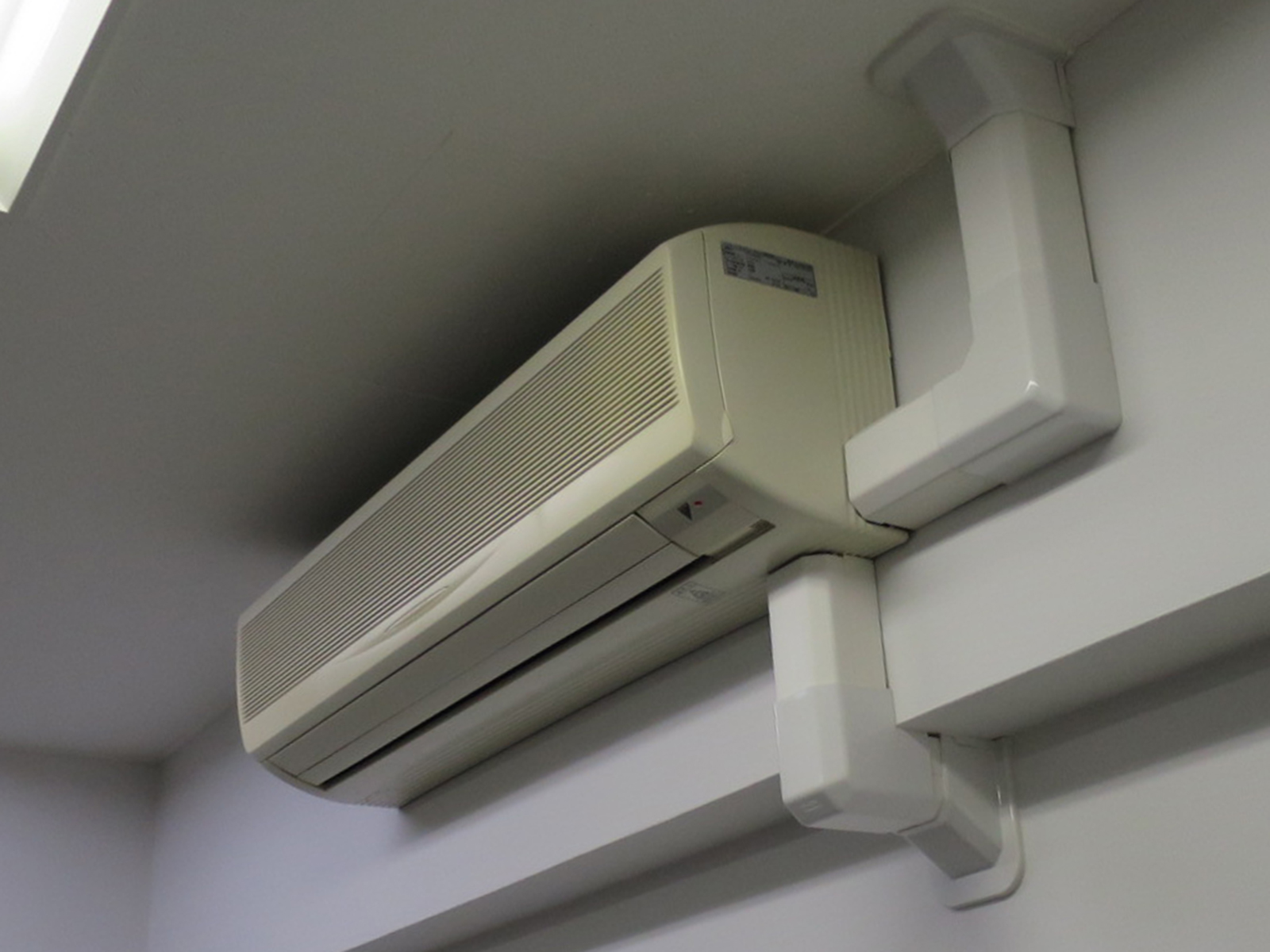 空調機器