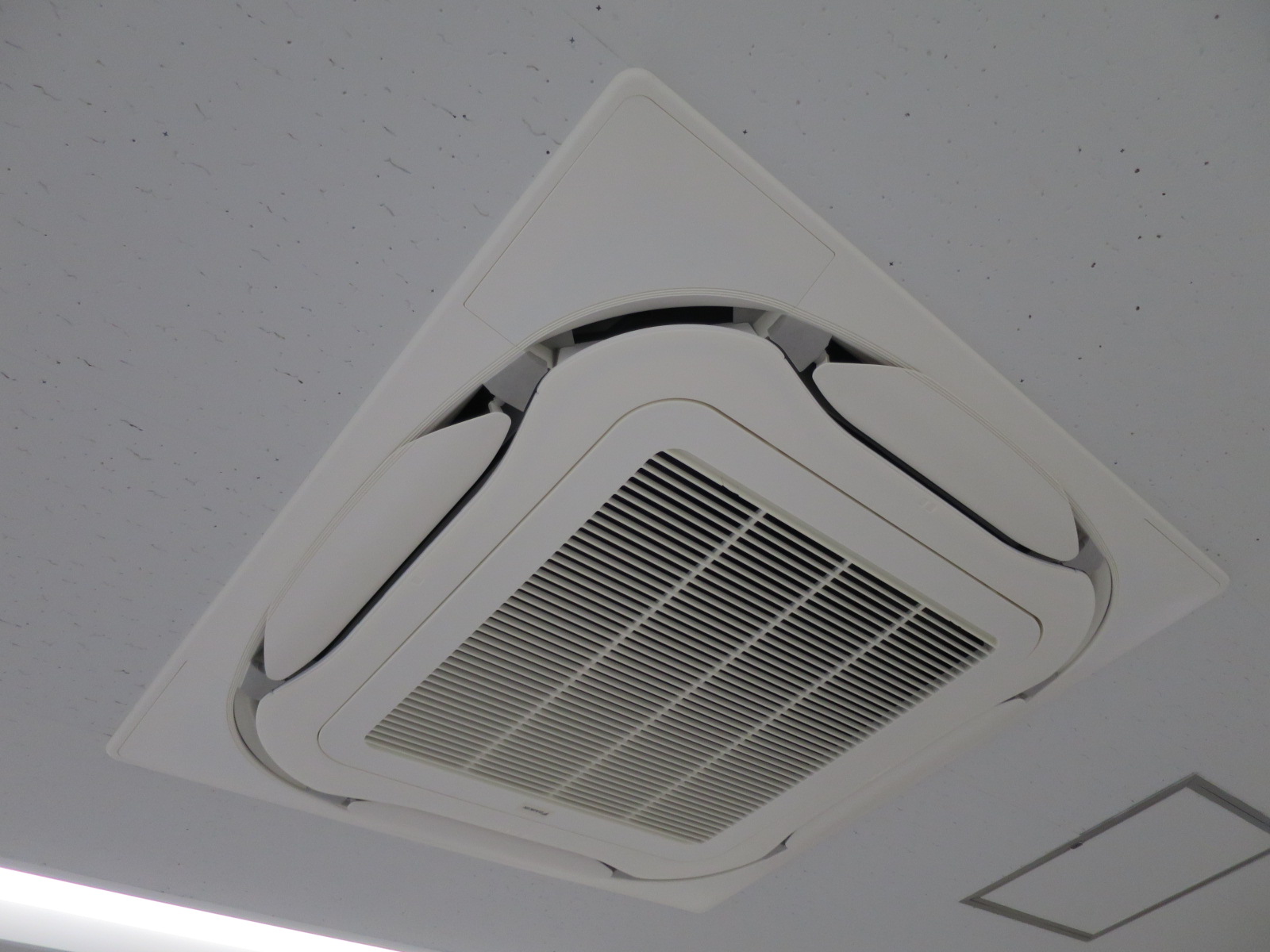 空調