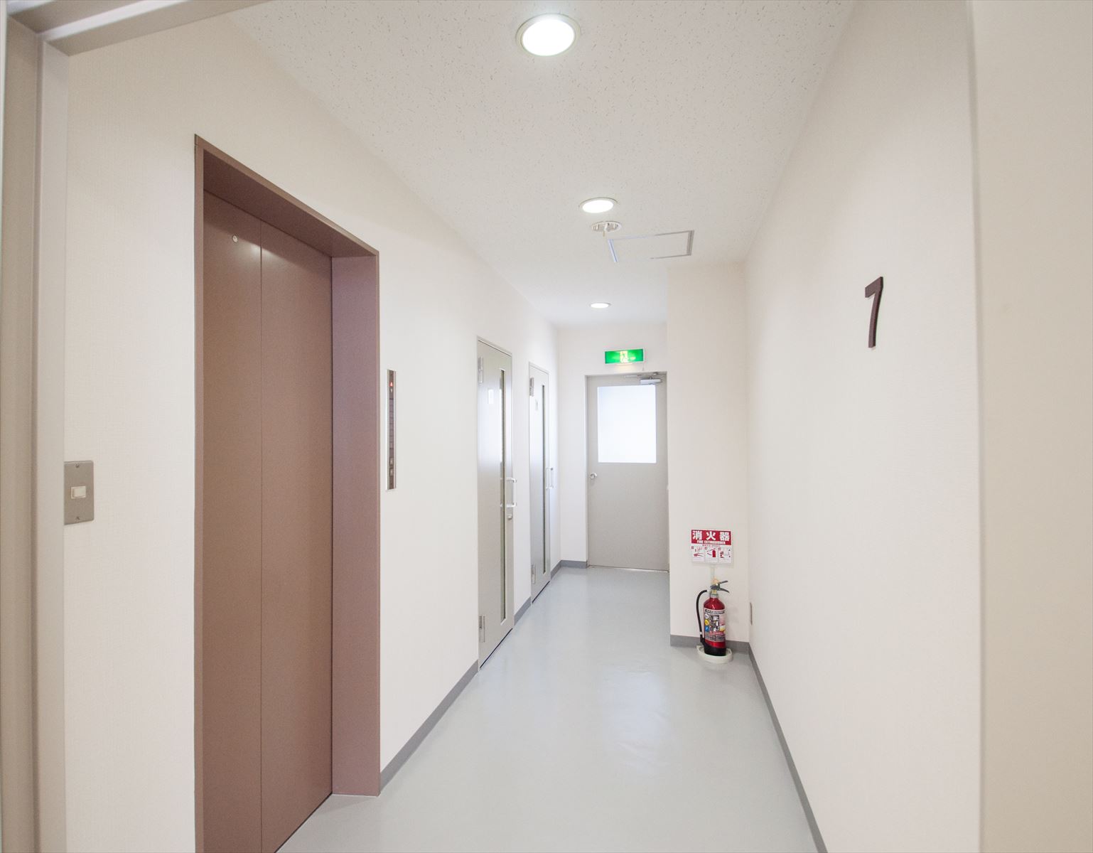 エレベーターホール