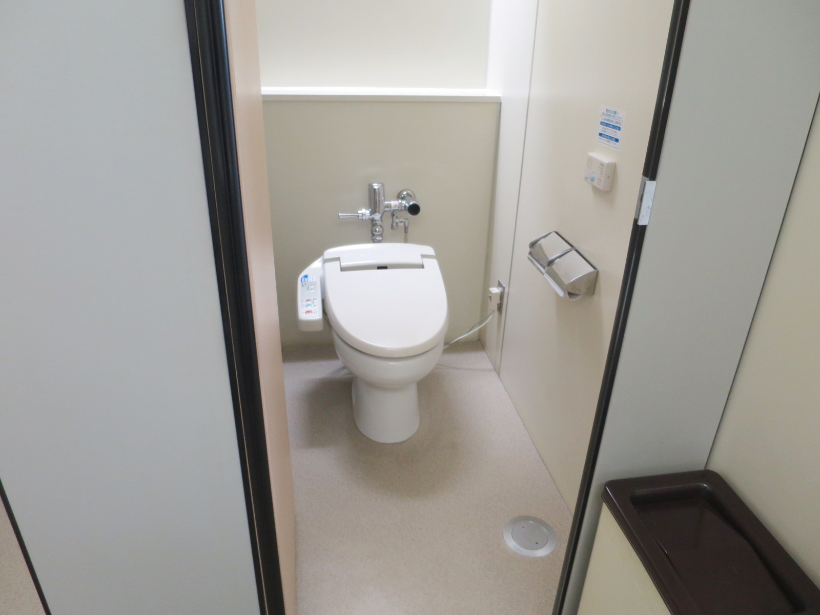 トイレ個室